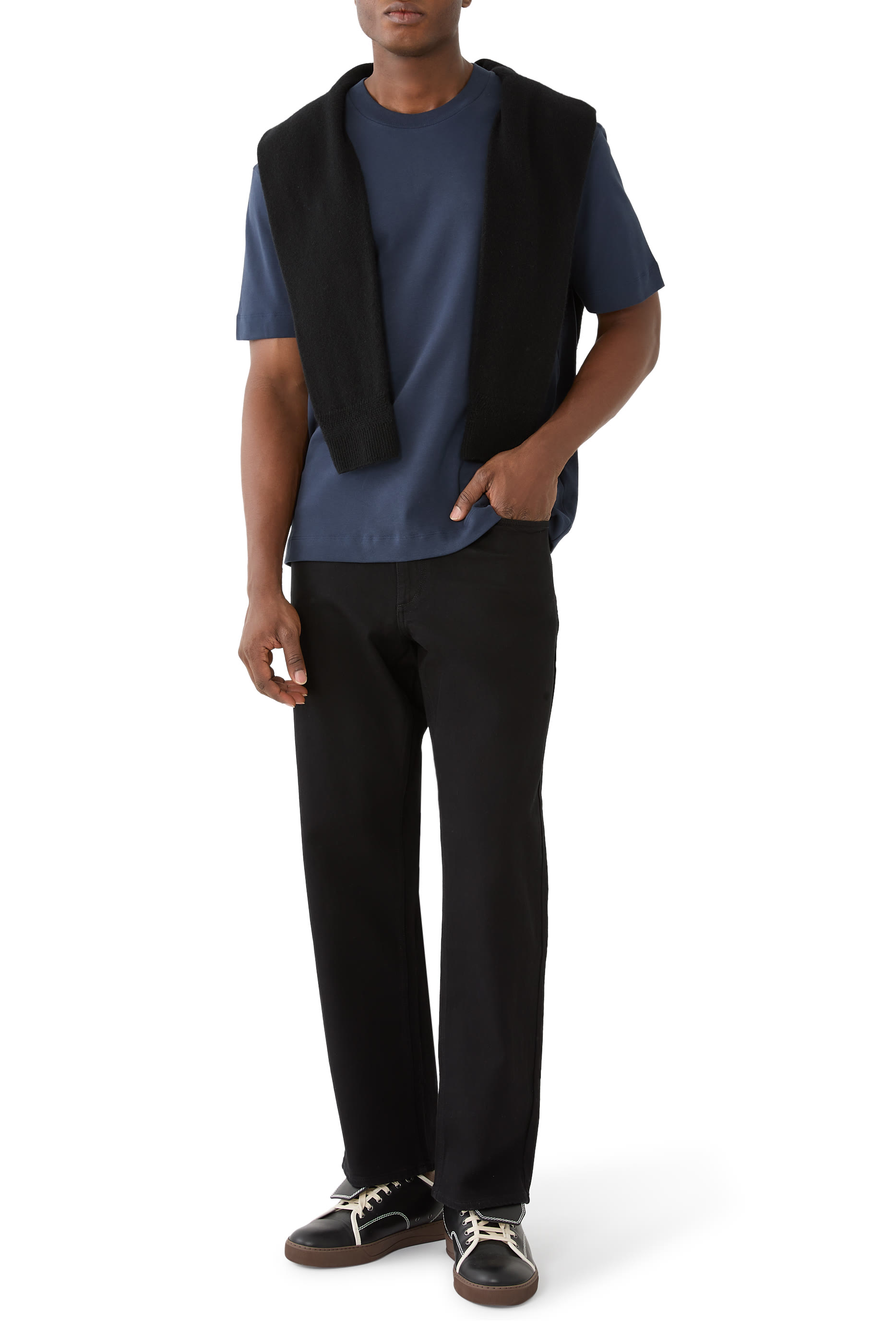 بنطال جينز فيت 4 بقصة مستقيمة