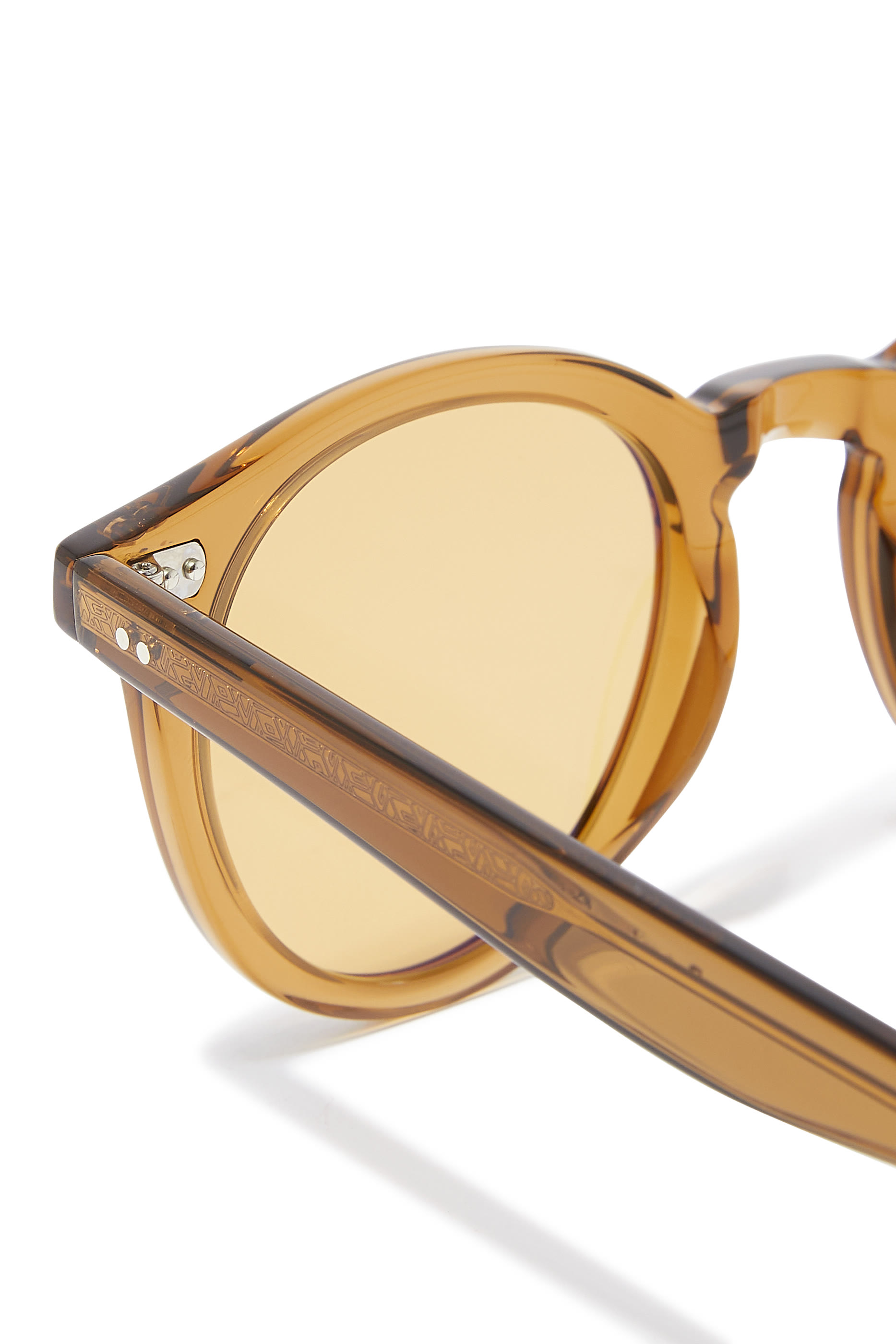 نظارة شمسية كلون اكس