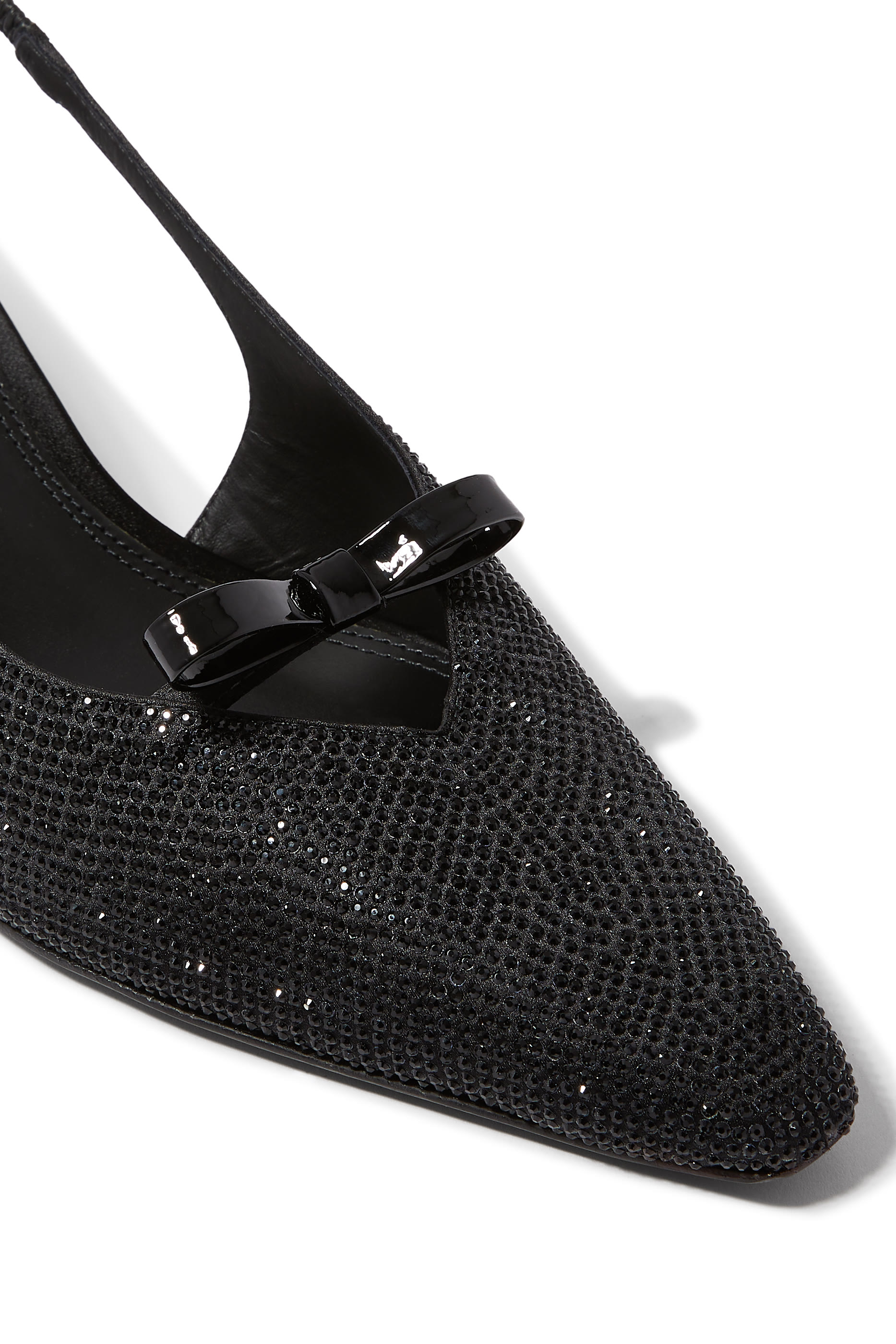 حذاء كلاسيك أدور 50 بسير خلفي