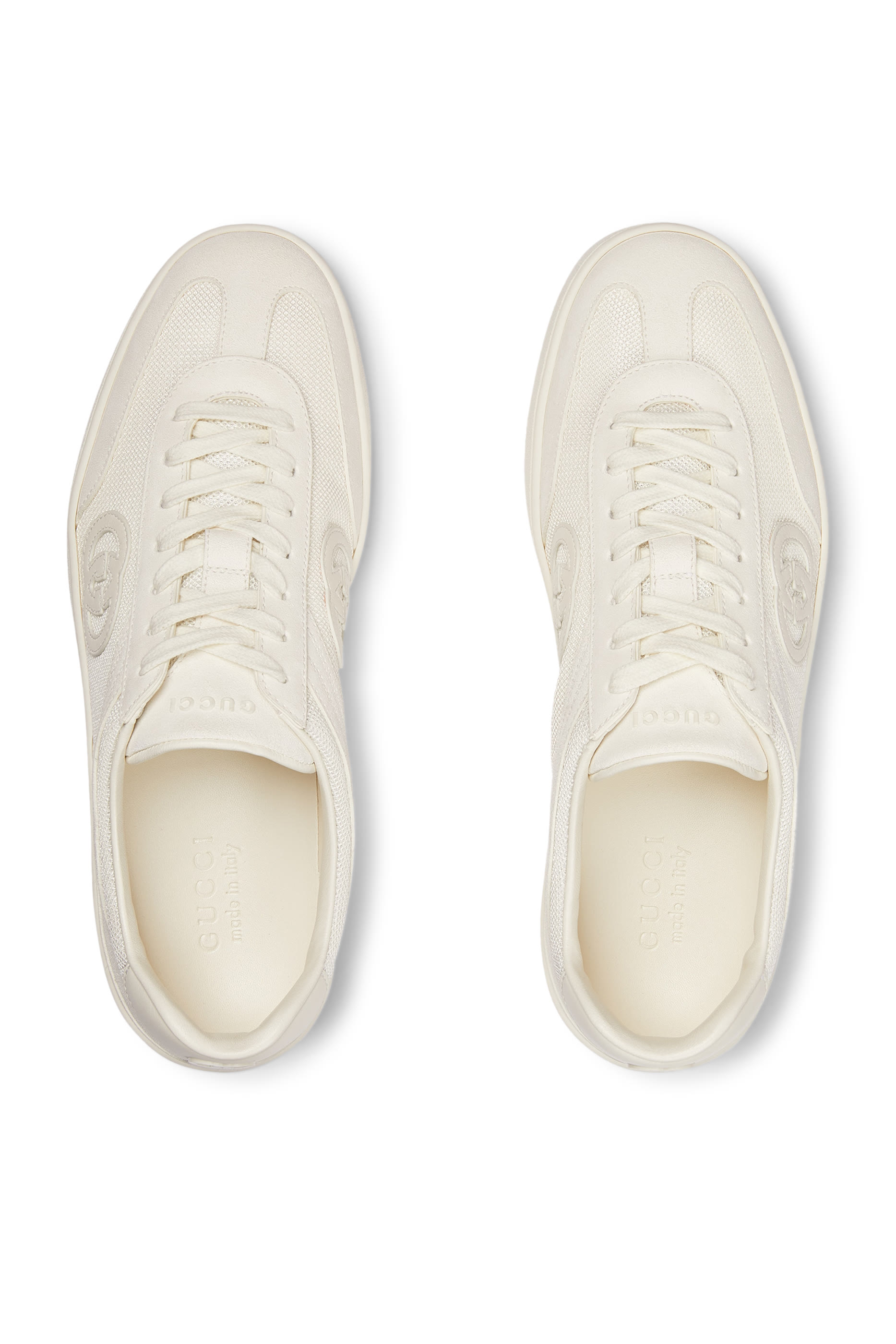 سنيكرز شبكي بشعار حرفي الماركة متداخل