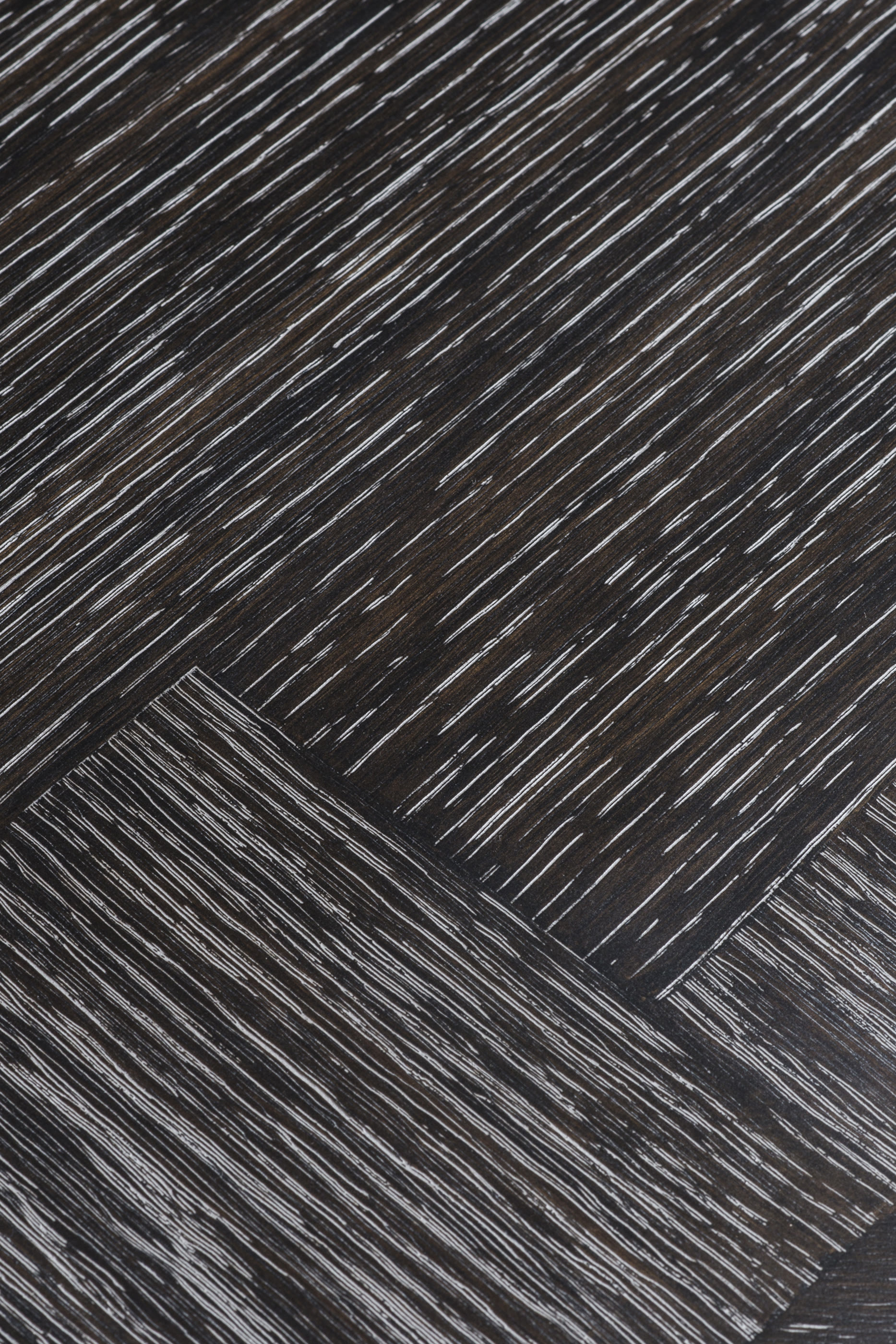 طاولة ملكيور بيضاوية