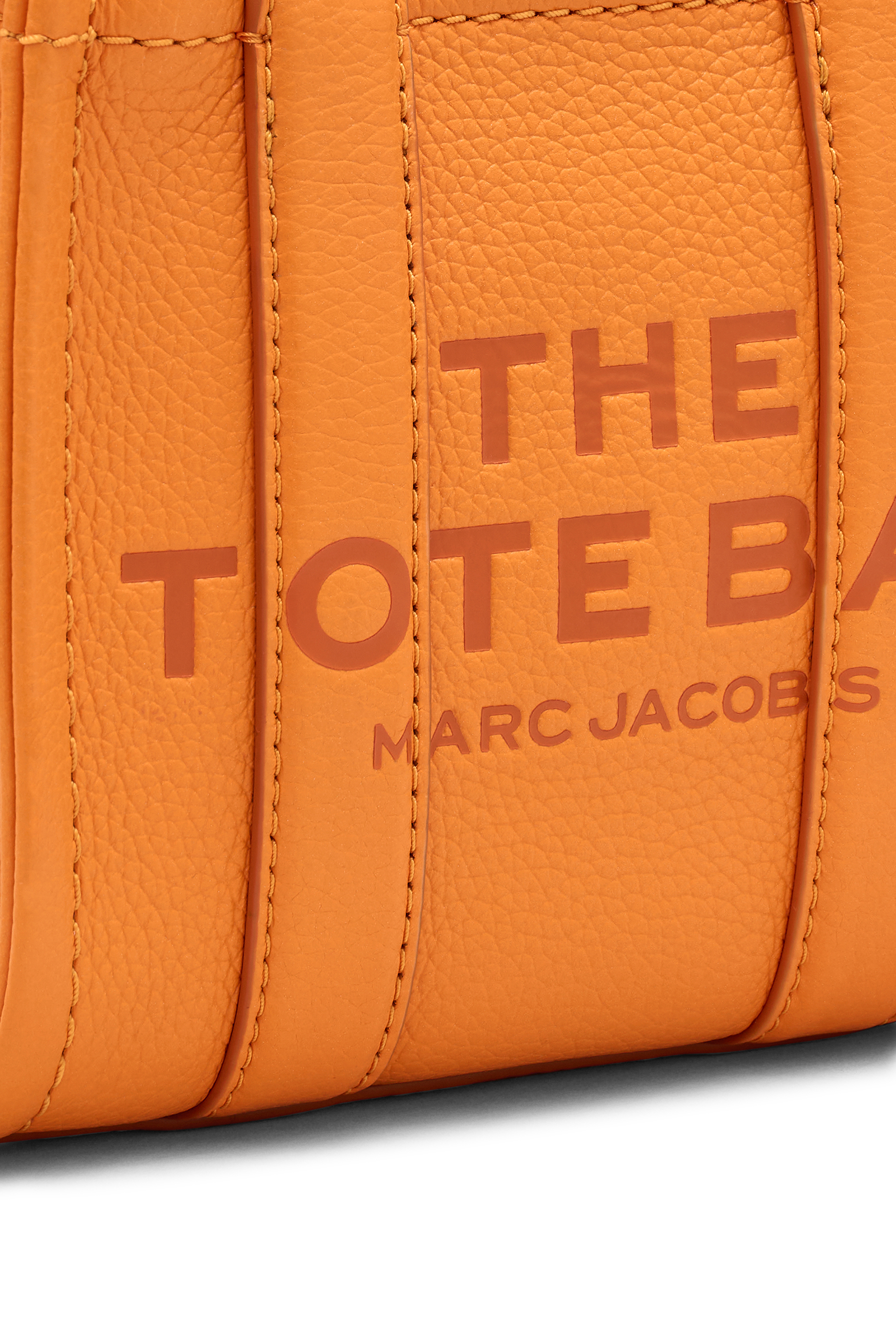 حقيبة يد صغيرة جلد