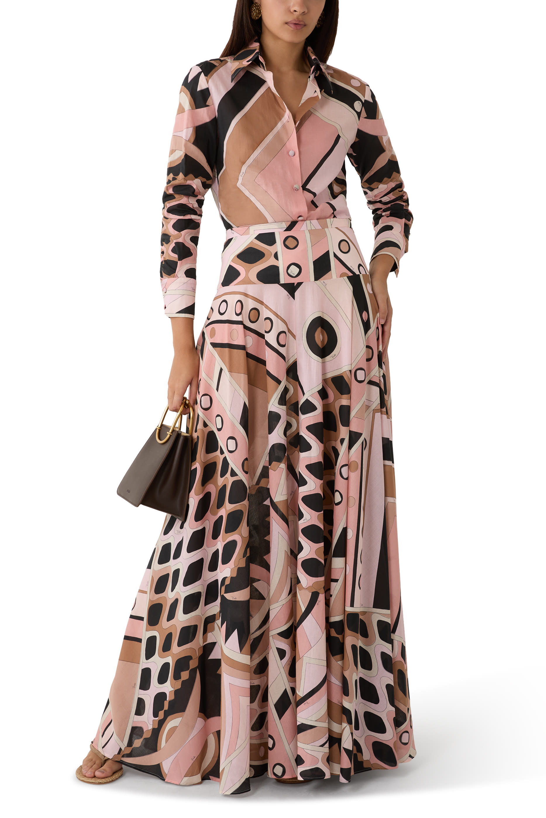 تنورة فيفارا