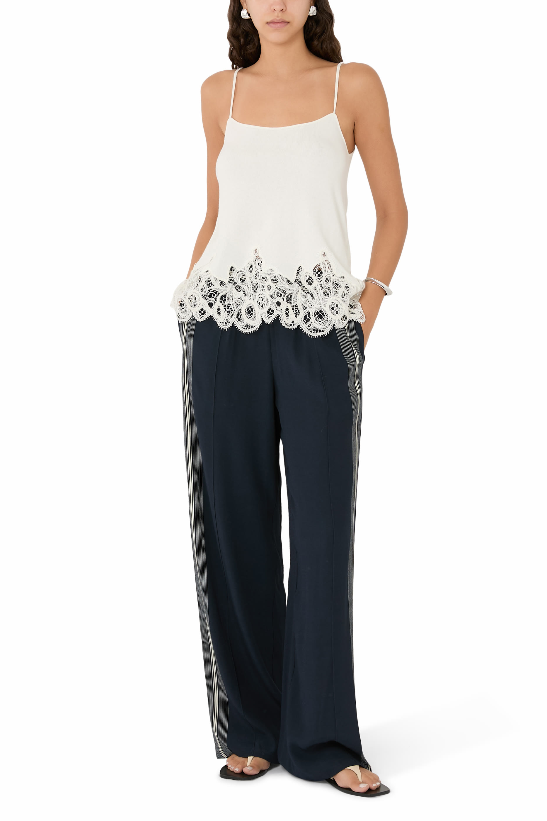 بنطال سهل الارتداء بنقشة خطوط منديل