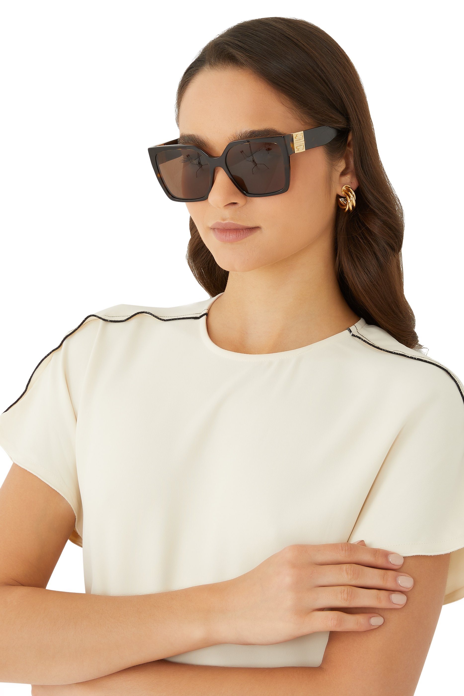 نظارة شمسية بإطار مربع وشعار 4G