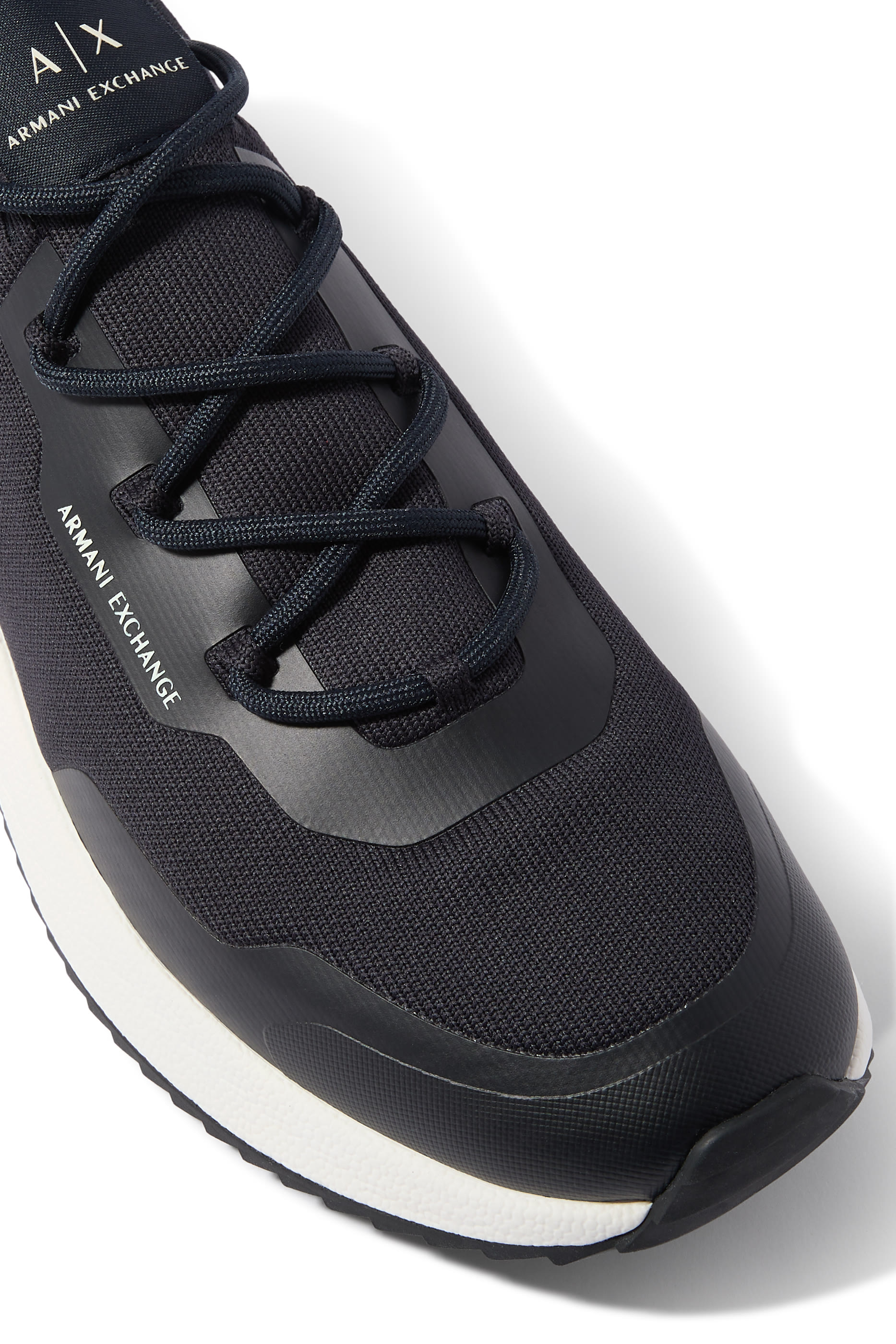 سنيكرز بتصميم جورب بشعار الماركة قماش شبكي