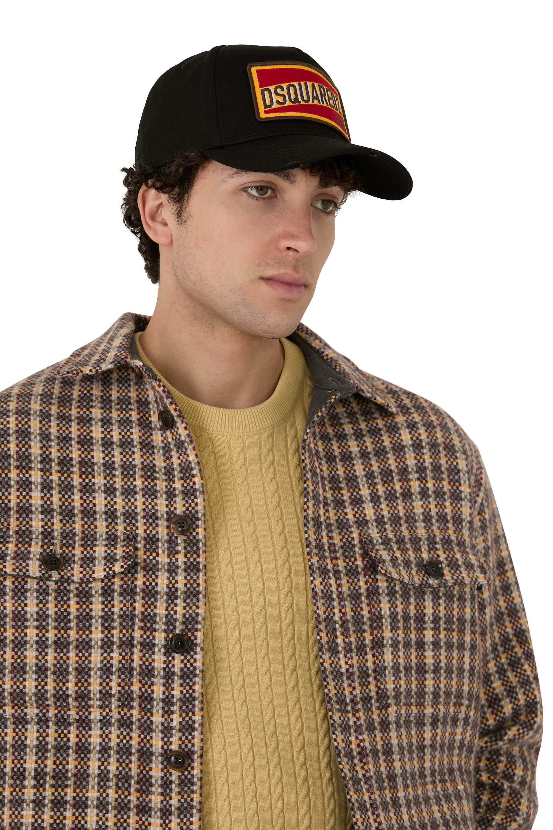 كاب بيسبول بشعار الماركة