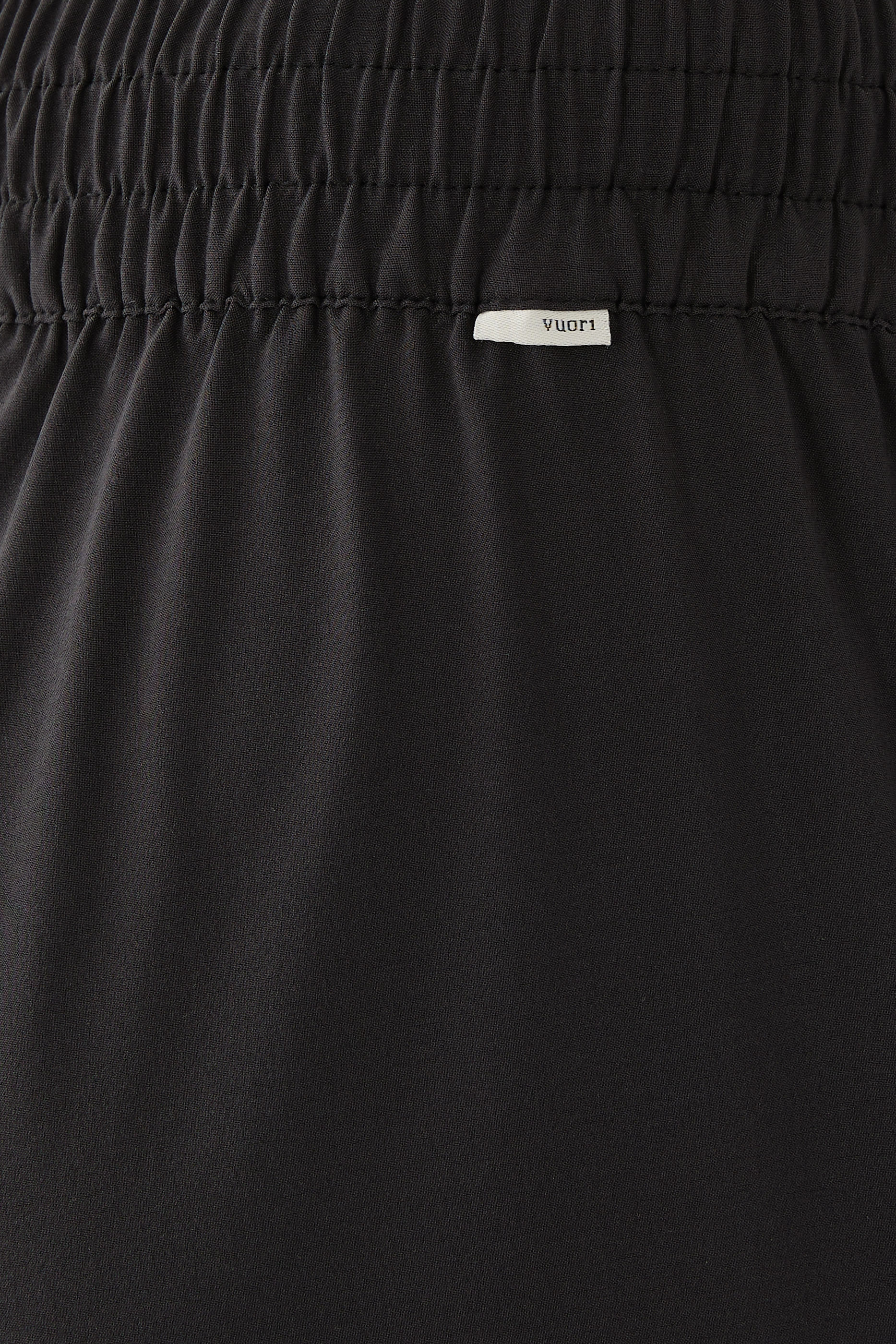 بنطال فيلا بطول الكاحل