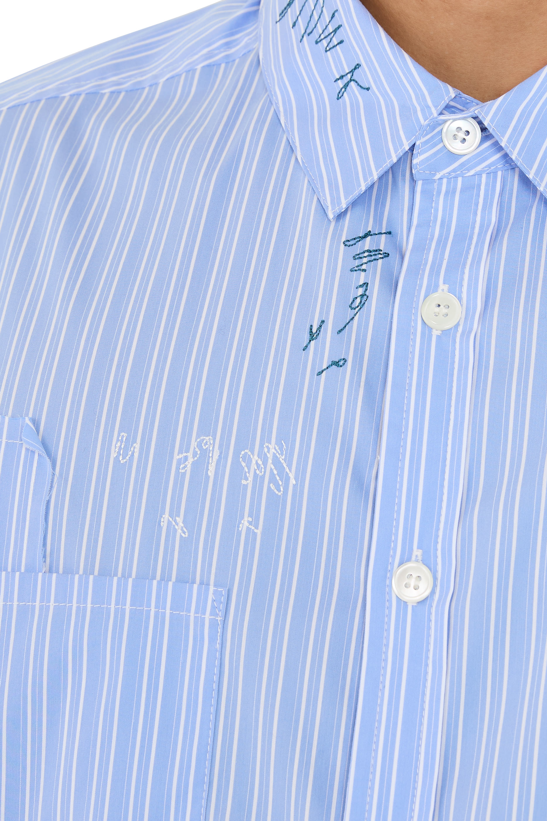 قميص ماندينج بأكمام طويلة