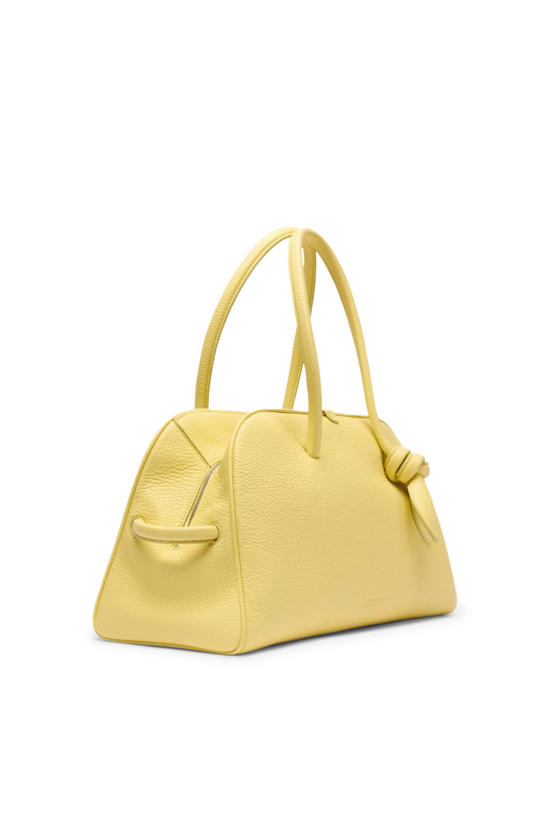 حقيبة توريزمو