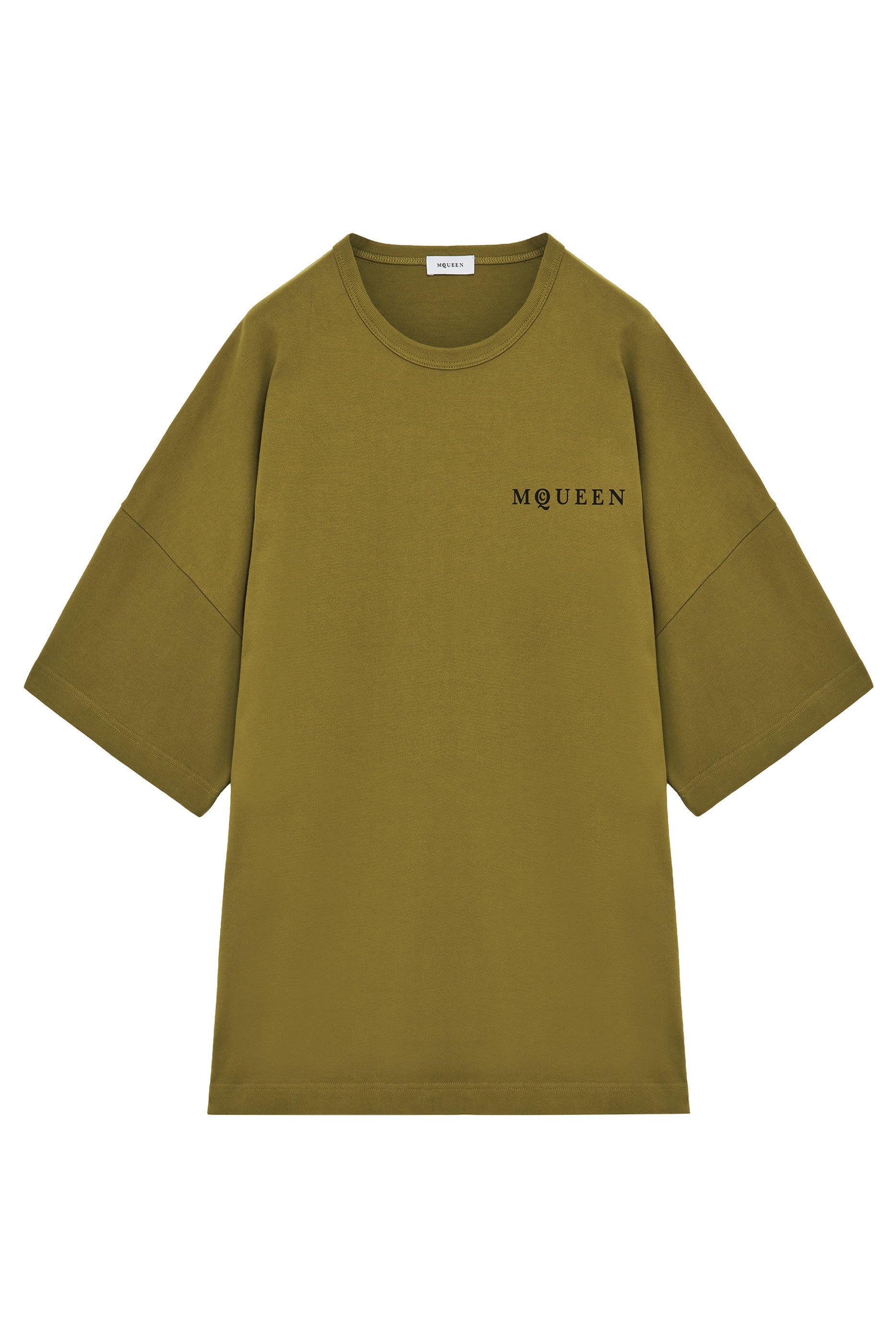 تيشيرت بقصة فضفاضة