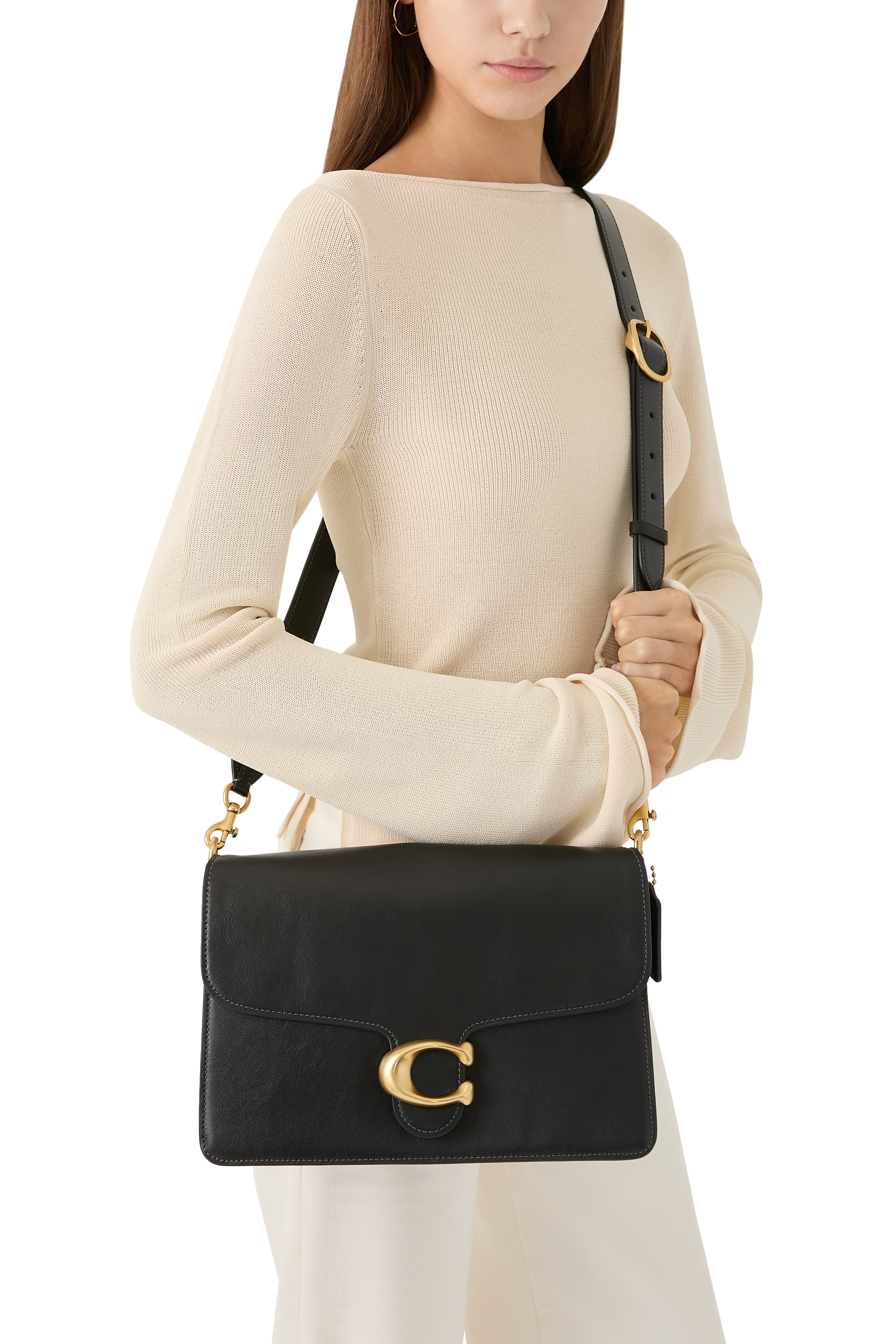 حقيبة كتف تابي 30 بسلسلة