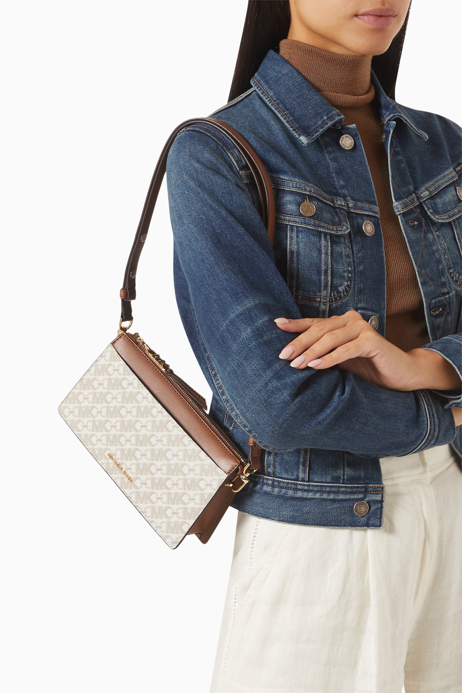 حقيبة كروس امباير كبيرة بتصميم قابل للتعديل