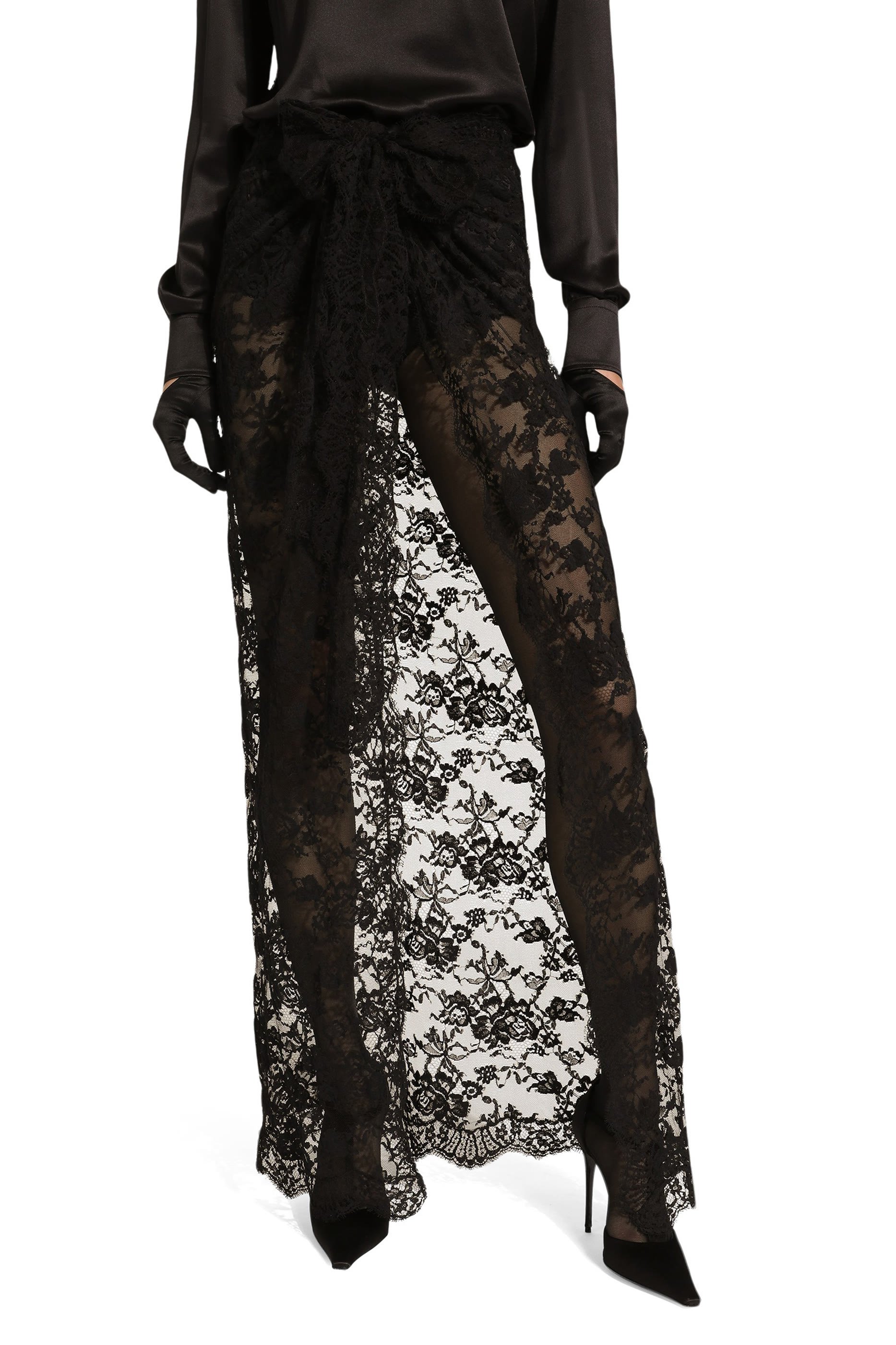 تنورة دانتيل شانتيلي طويلة