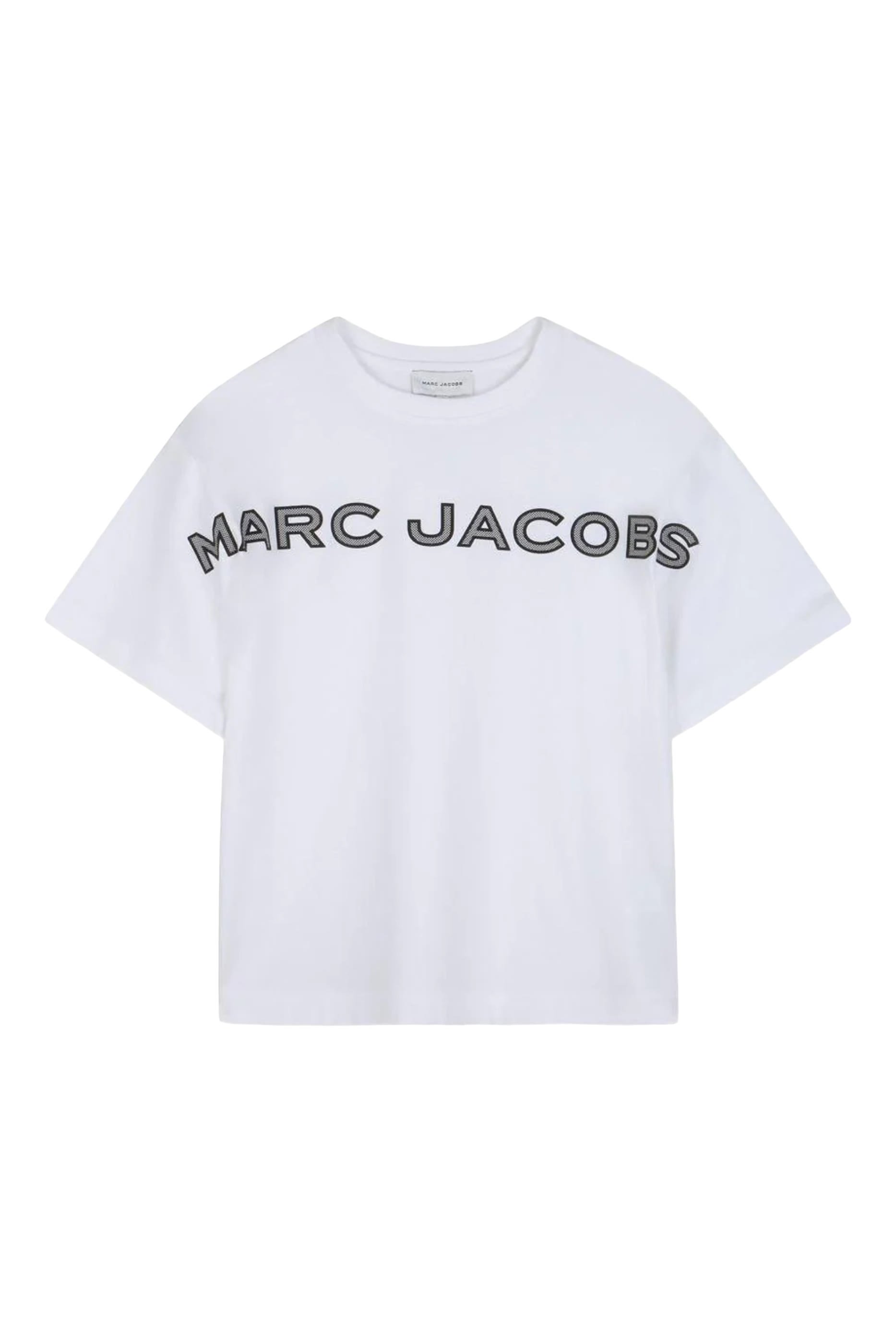 تيشيرت بشعار الماركة للأطفال