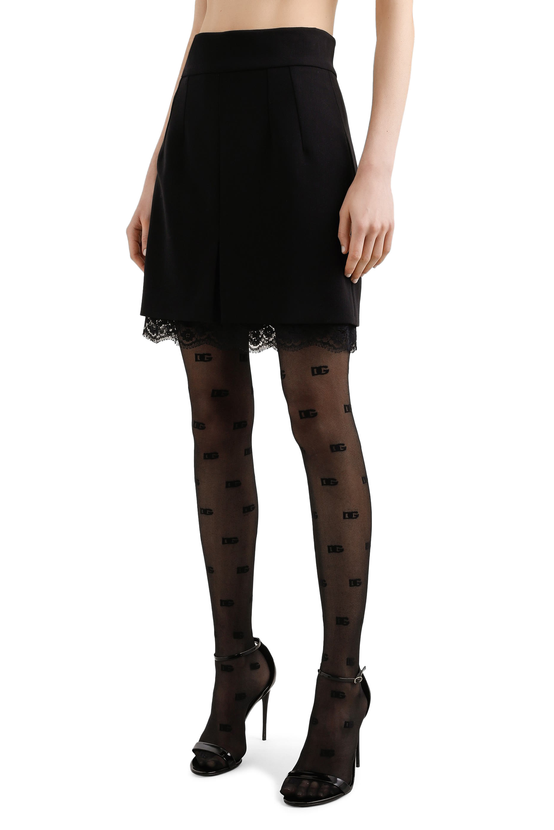 تنورة قصيرة صوف بحافة دانتيل