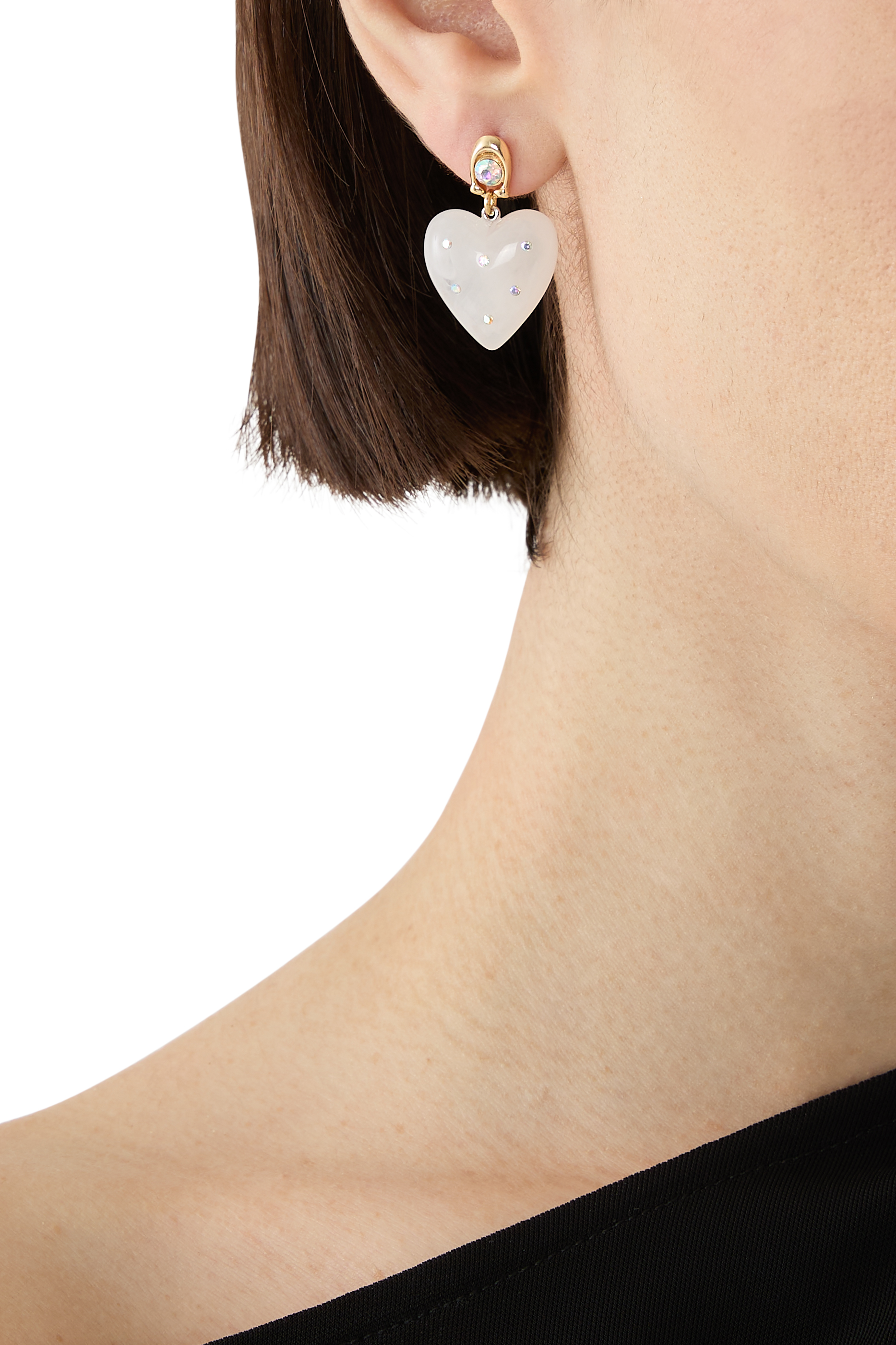 أقراط متدلية فينتج بتصميم قلب منفوخ وشعار الماركة