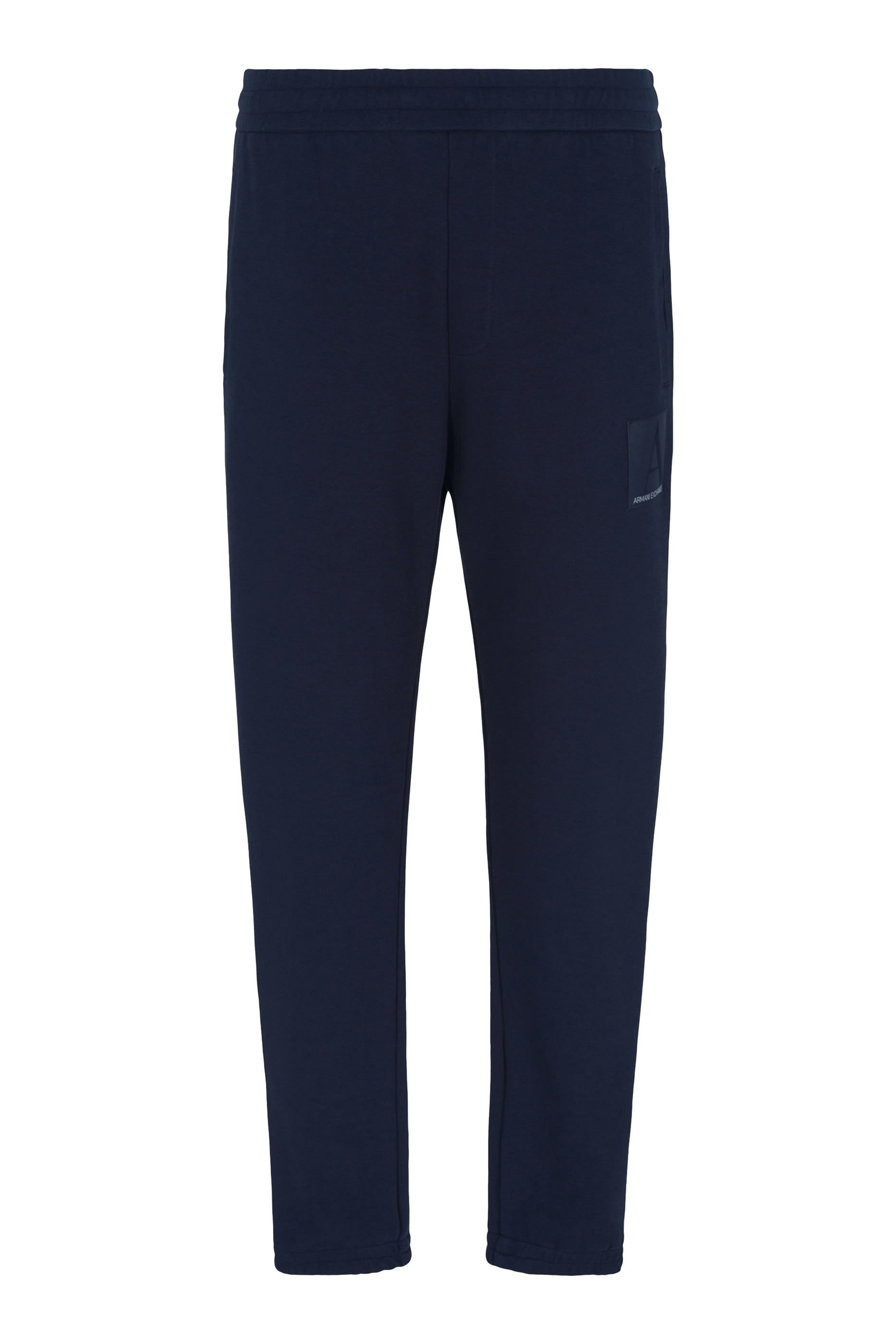 بنطال بتصميم حرف A