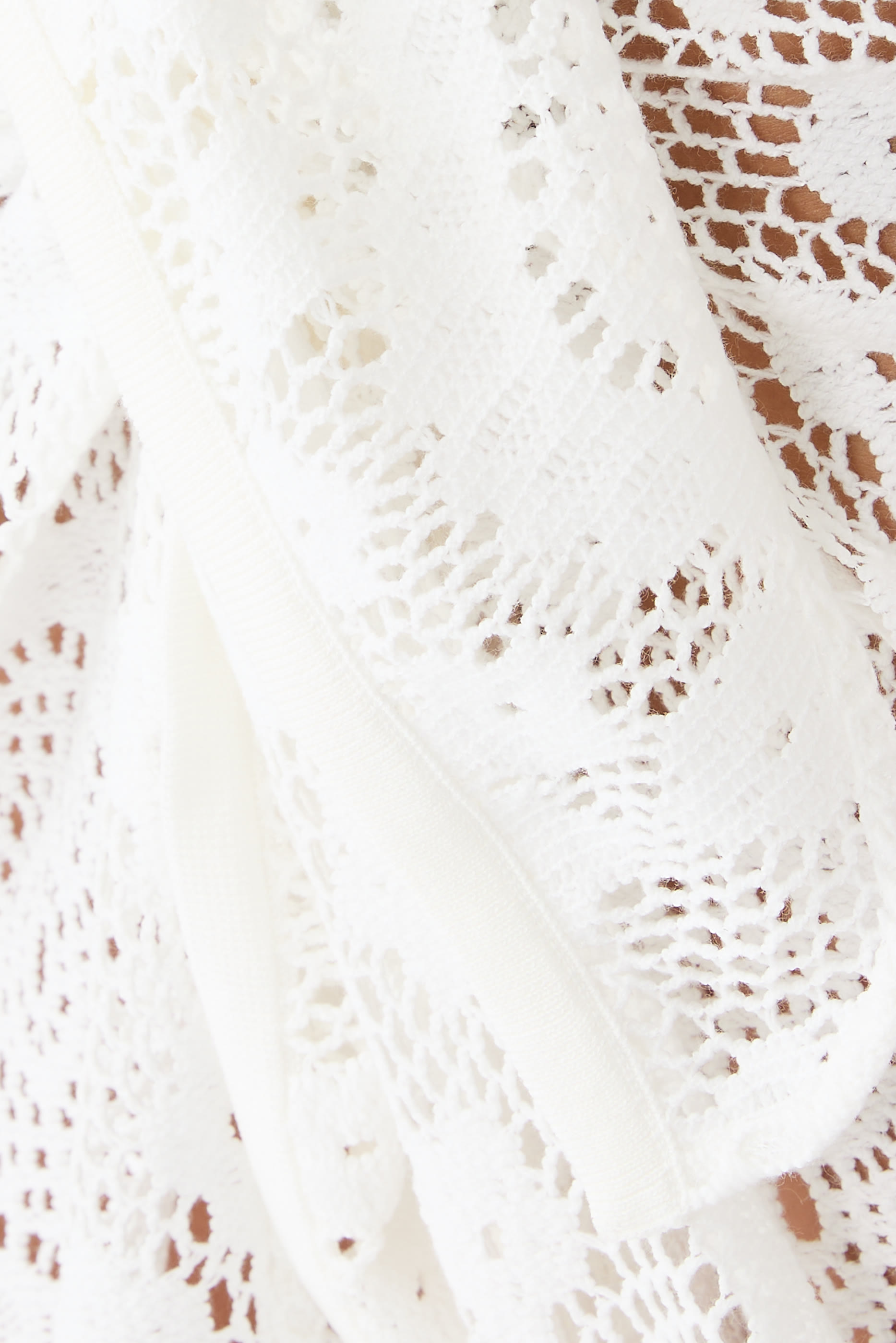 باريو ثيري بحواف مزين بشراشيب