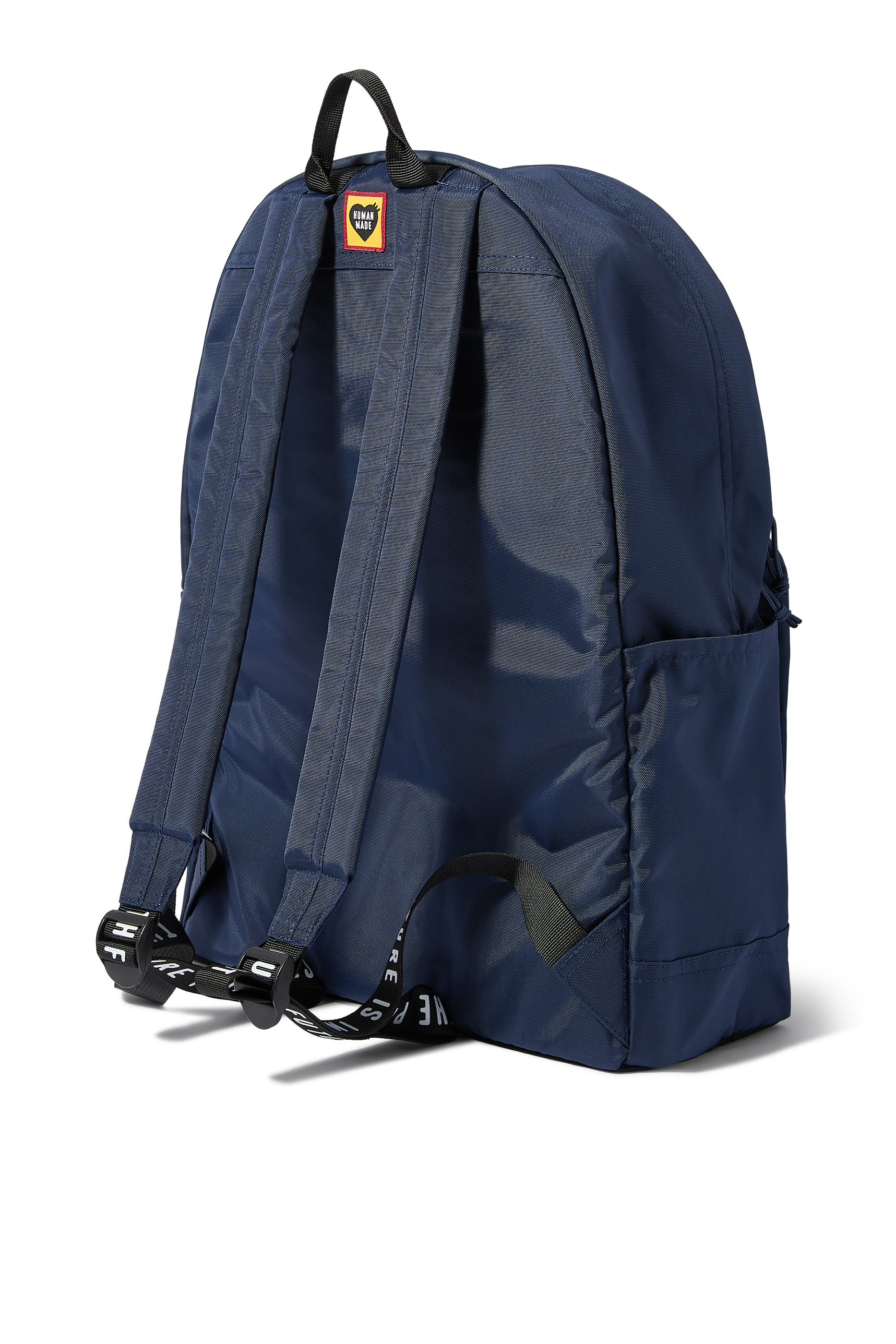 حقيبة ظهر بشعار الماركة