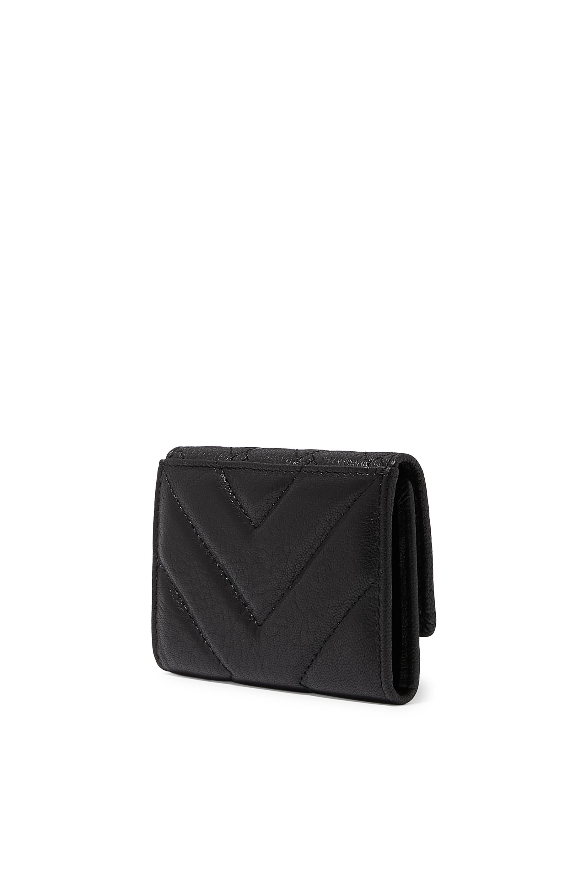 حافظة بطاقات بيمليكو بغطاء قلاب