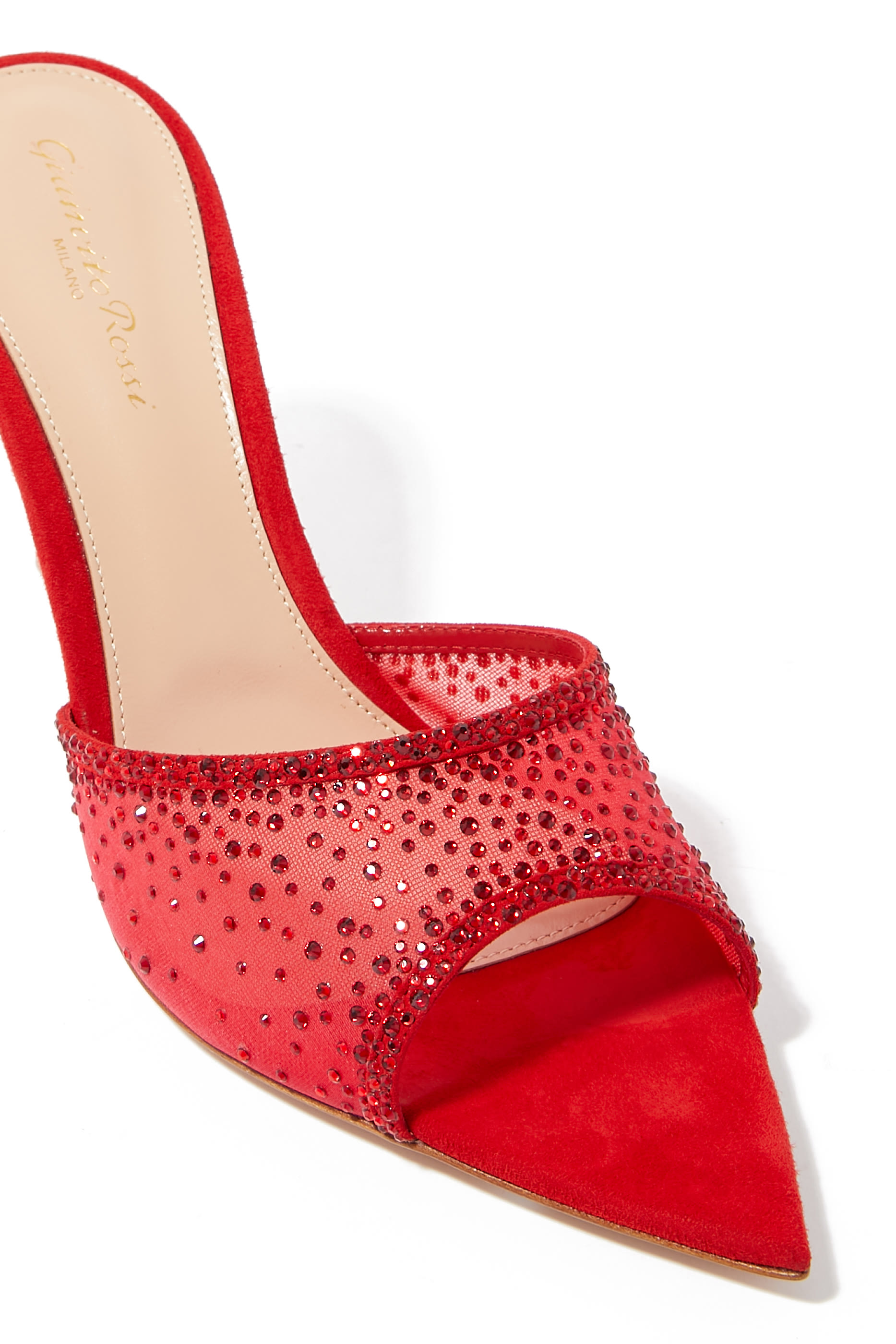 حذاء رانيا مفتوح من الخلف 85