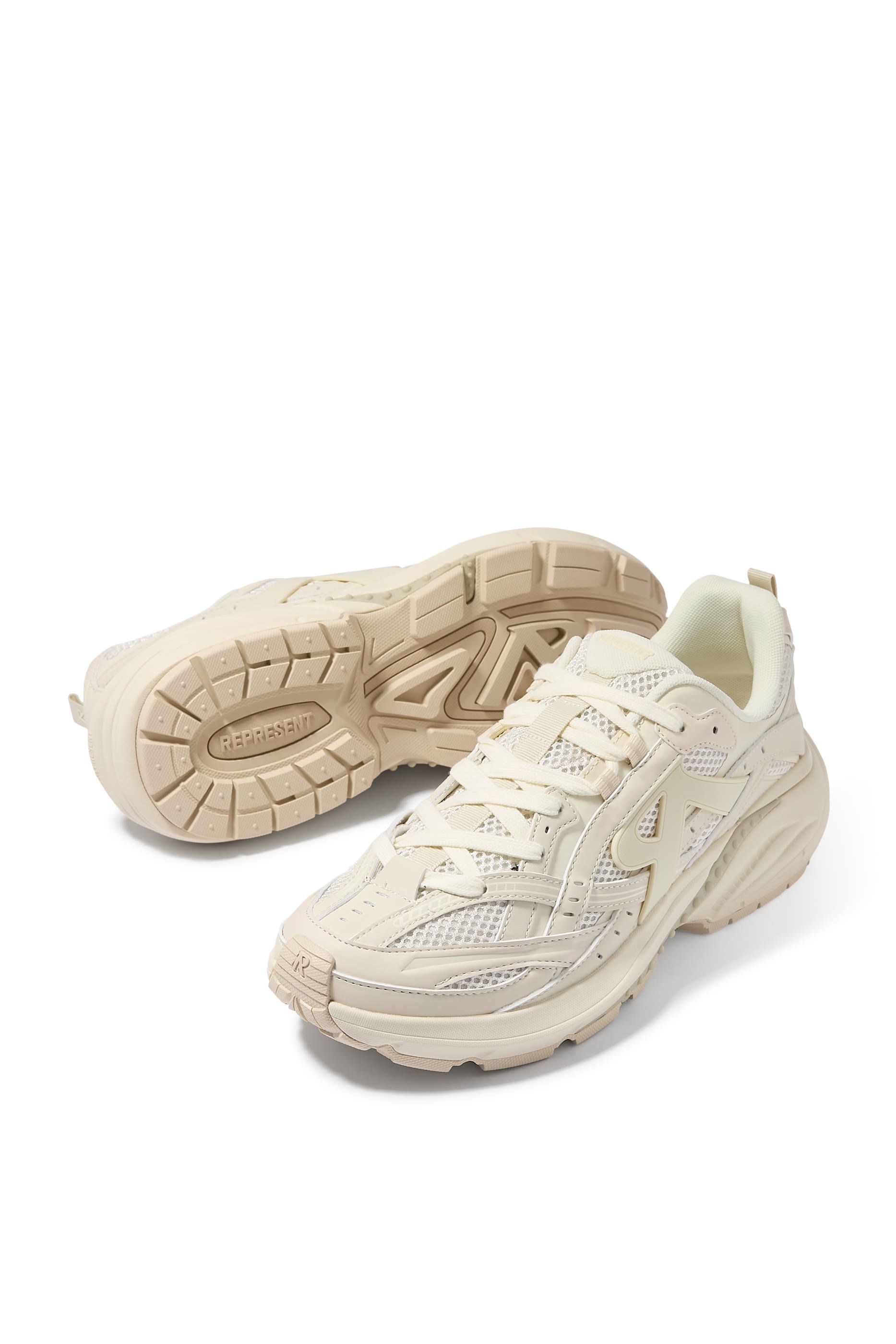 سنيكرز ستورم