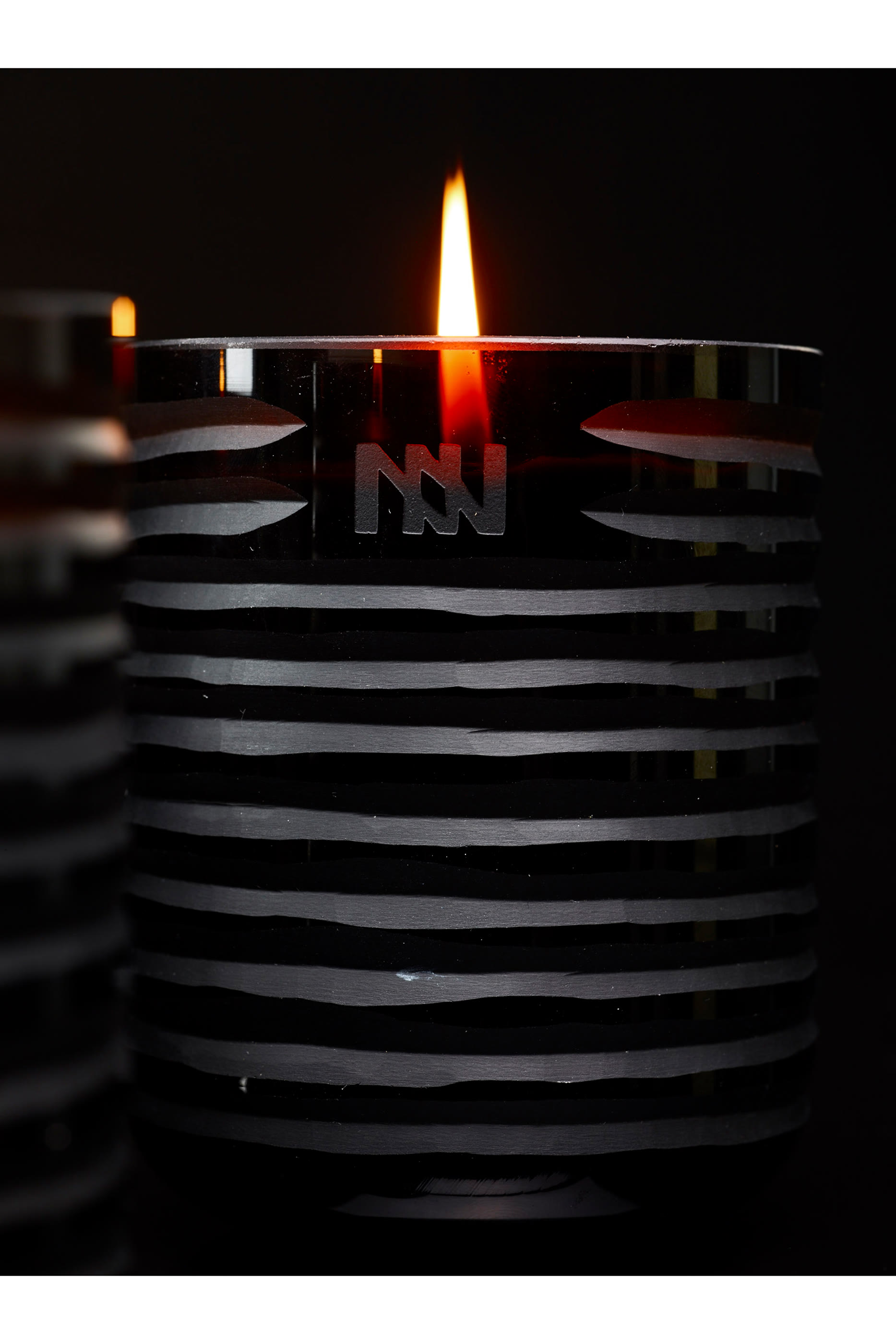 شمعة زنزبار S بنقشات دائرية