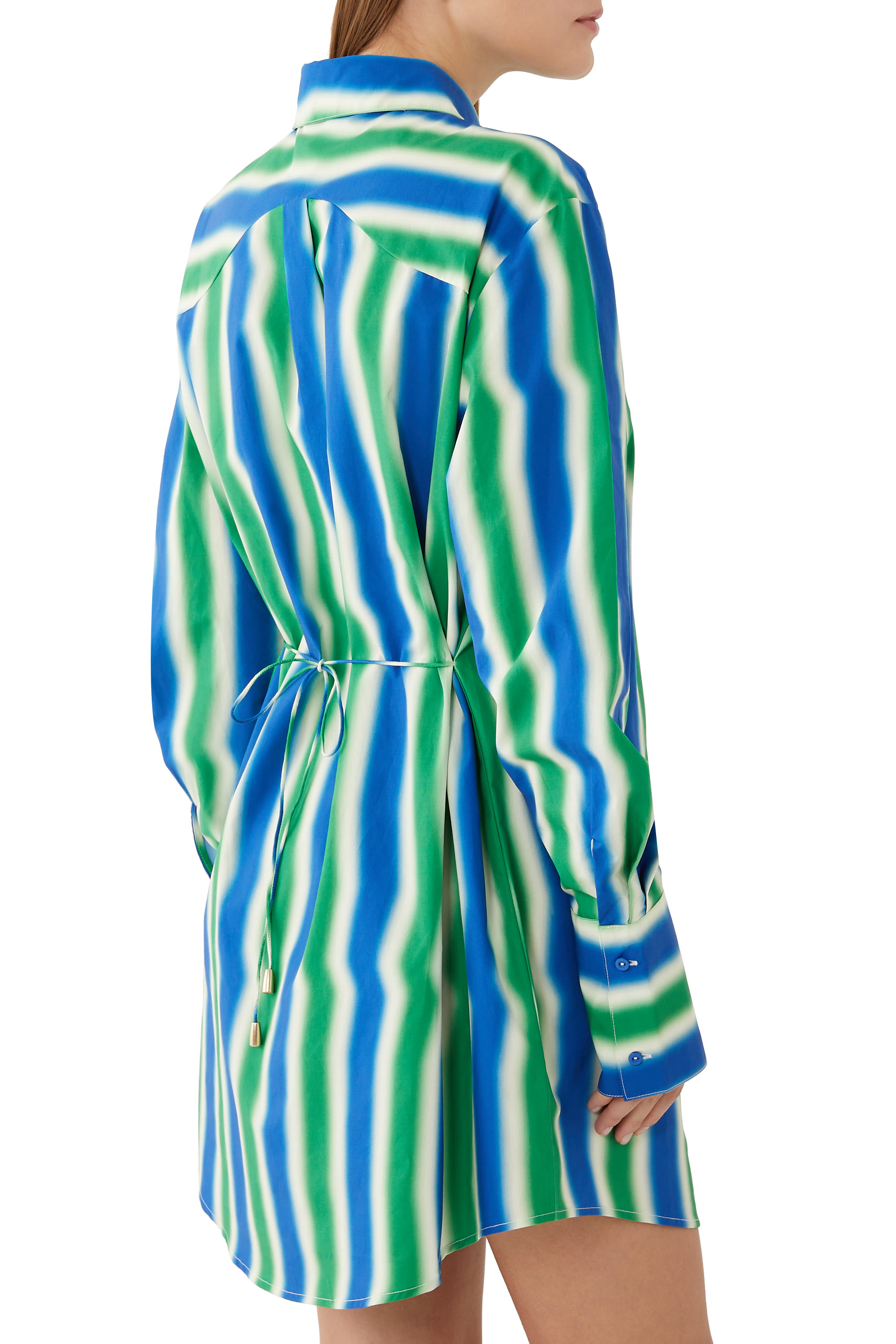 فستان وايكيكي بتصميم قميص