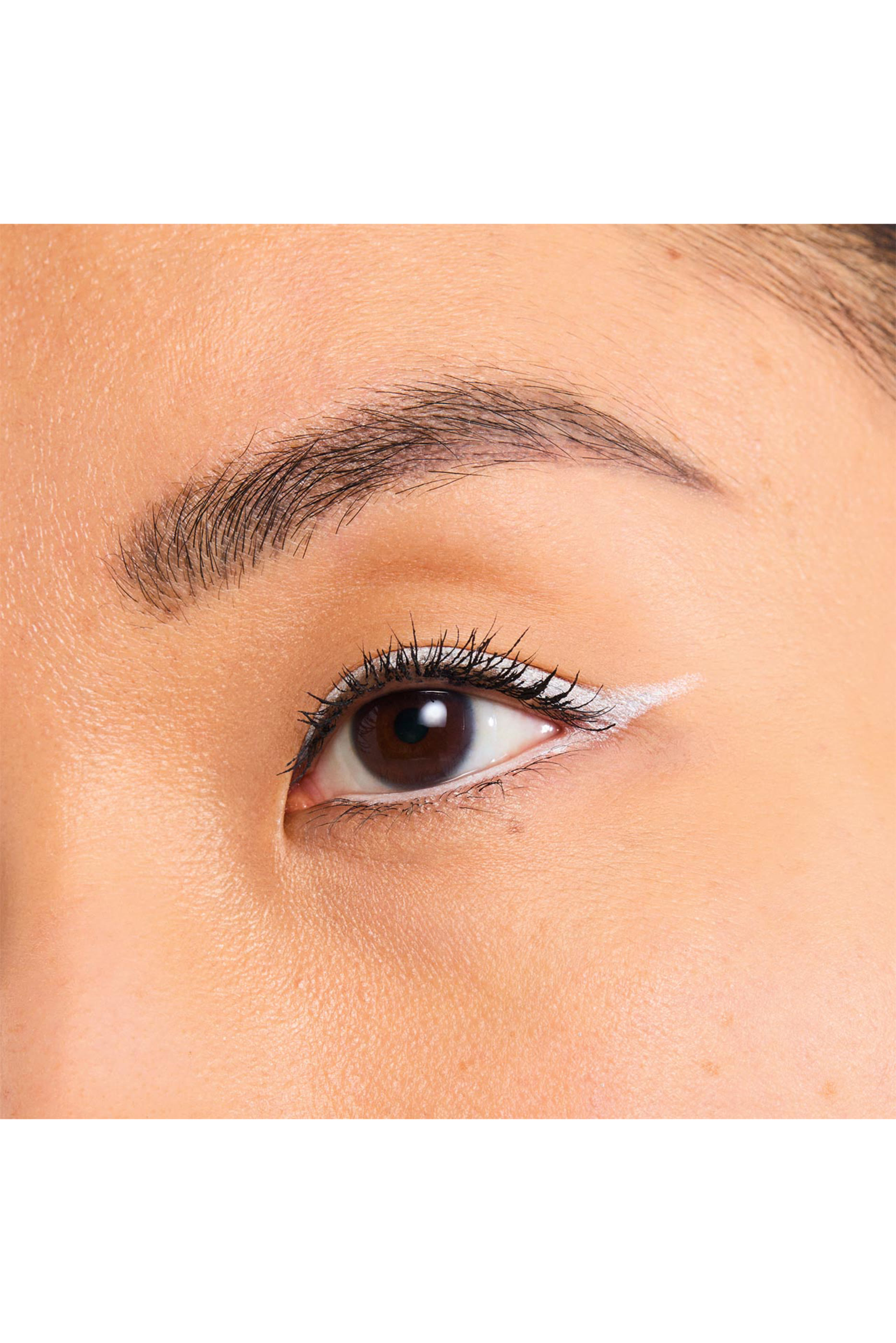 قلم تحديد عيون جل هاي إمباكت