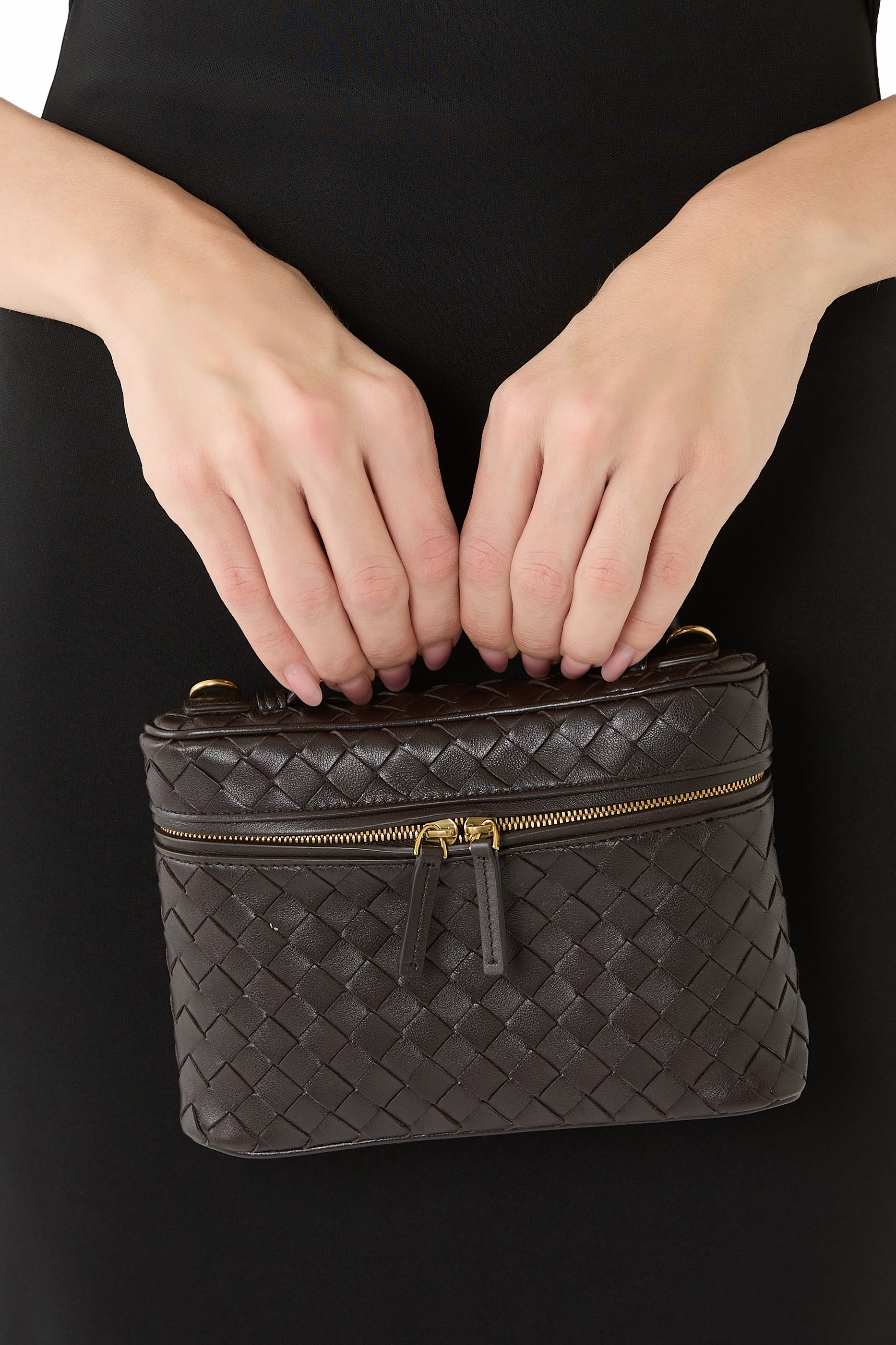 حقيبة مكياج جلد ناعم