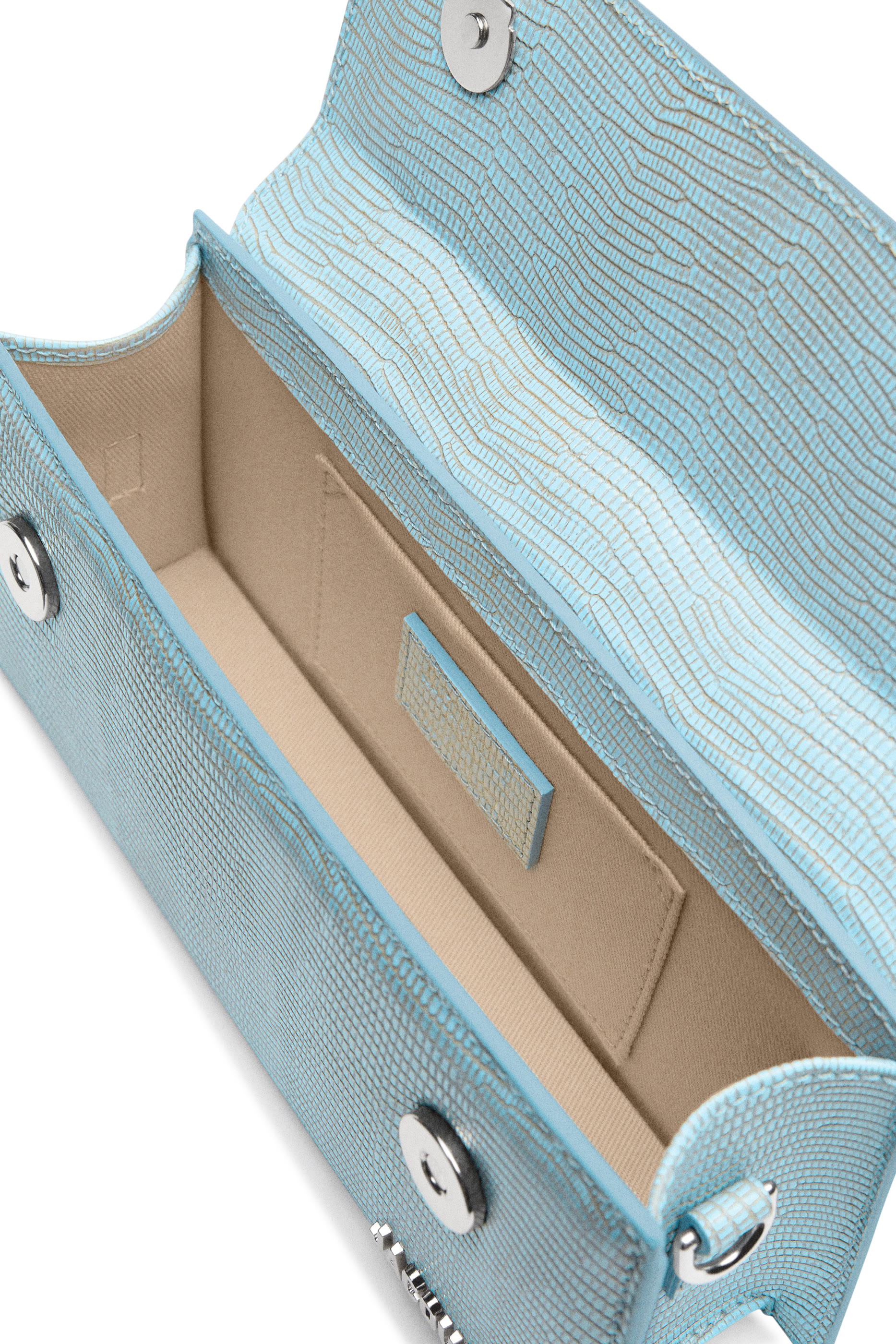 حقيبة تشيكيتو بتصميم مستطيل