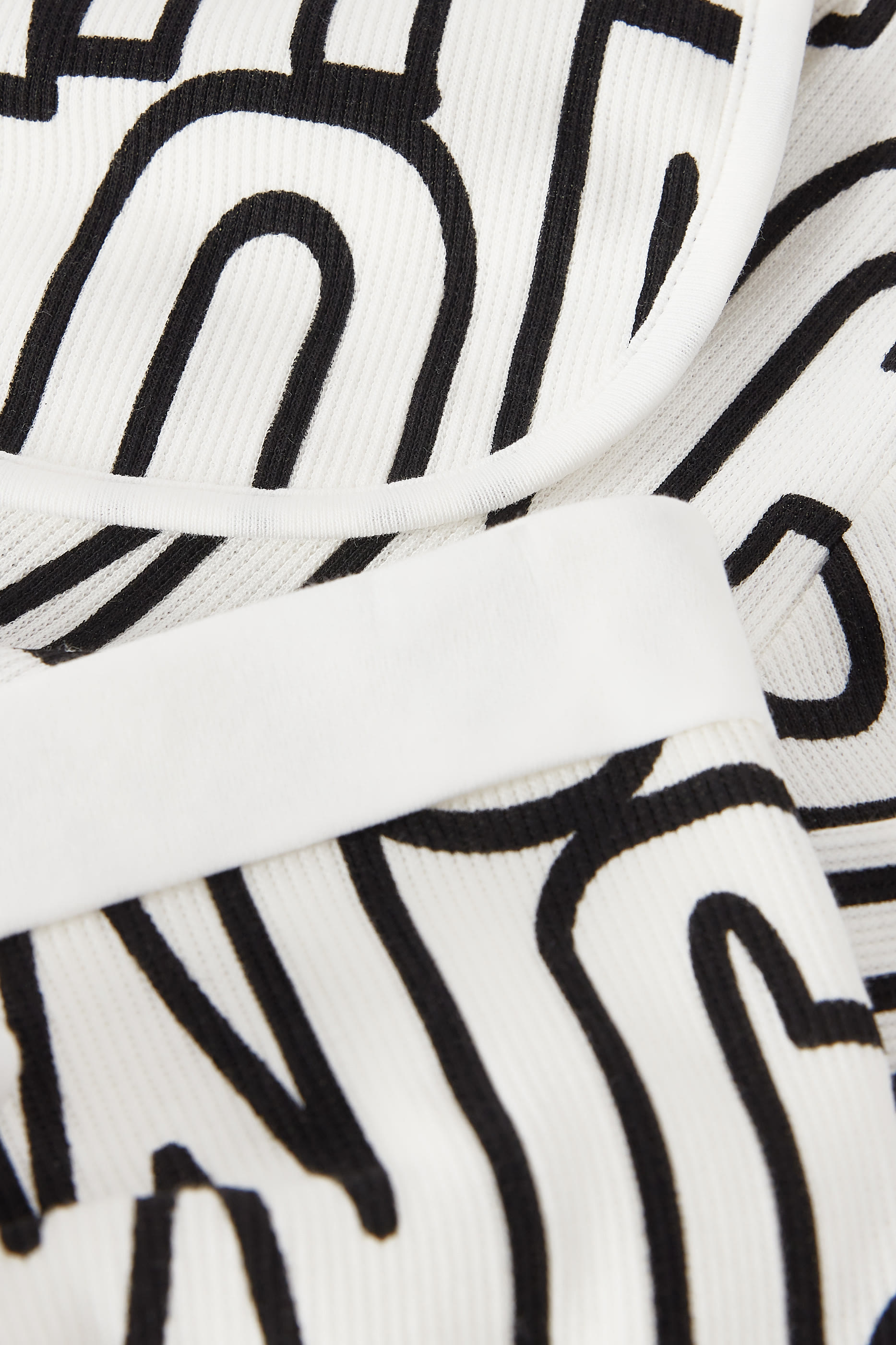 طقم بودي سوت بنقشة غرافيكية بشعار الماركة، 3 قطع