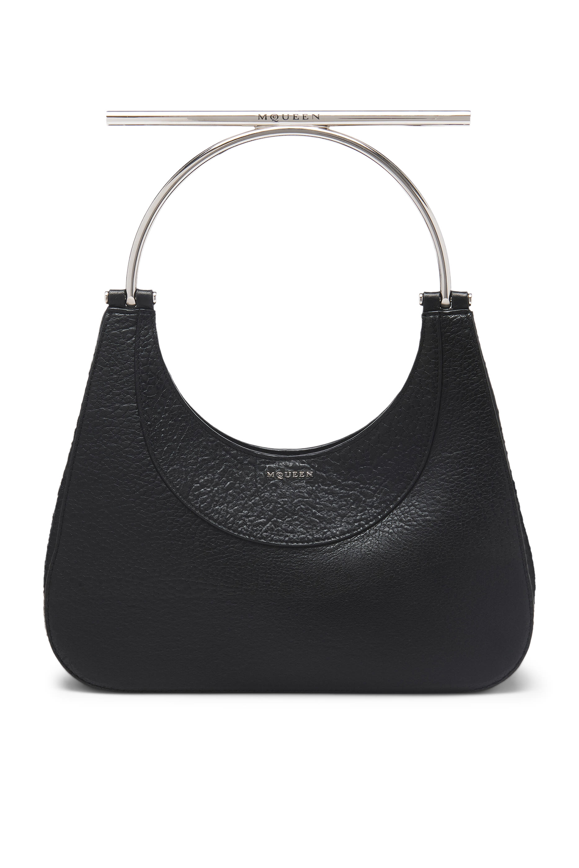 حقيبة بحلية بتصميم قضيب