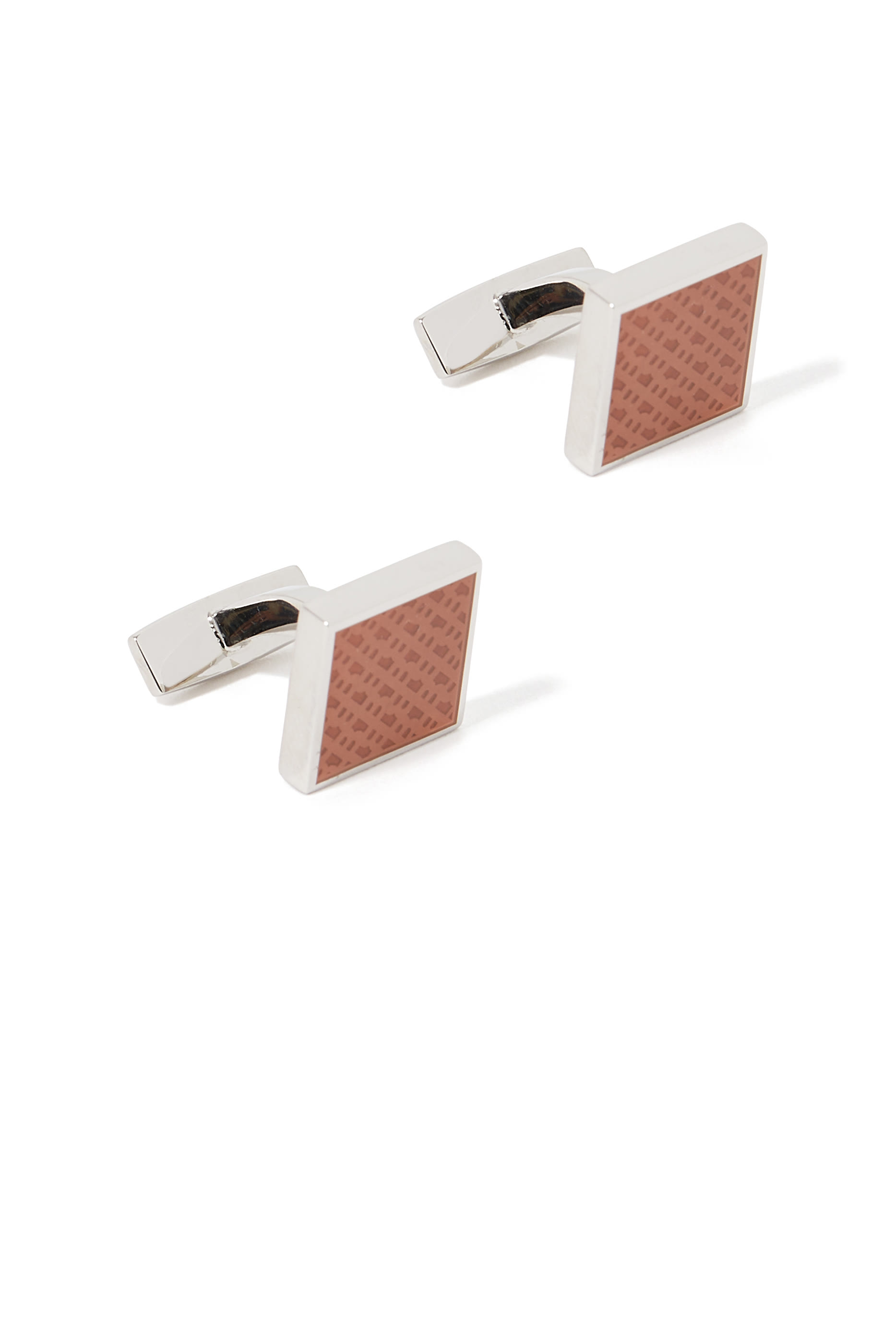 أزرار أكمام معدن بحروف شعار الماركة