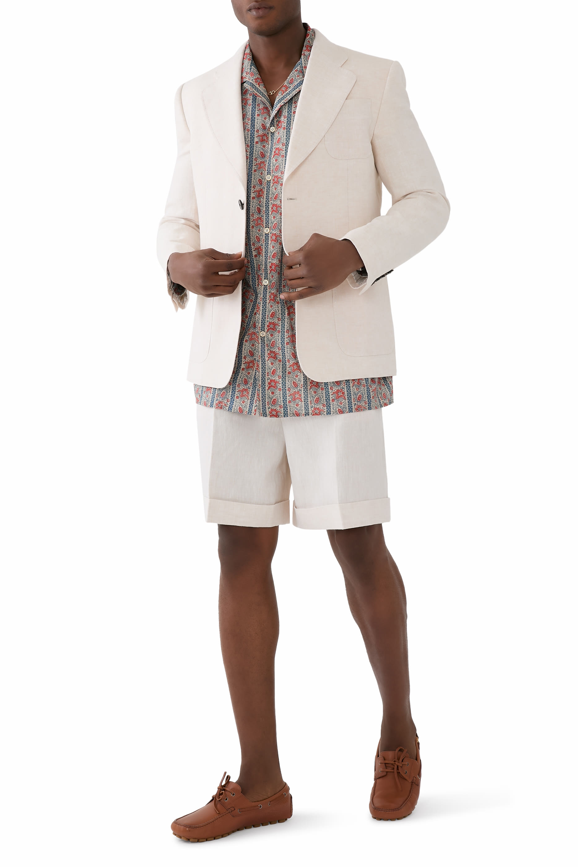 جاكيت غابردين بصف أزرار صوف