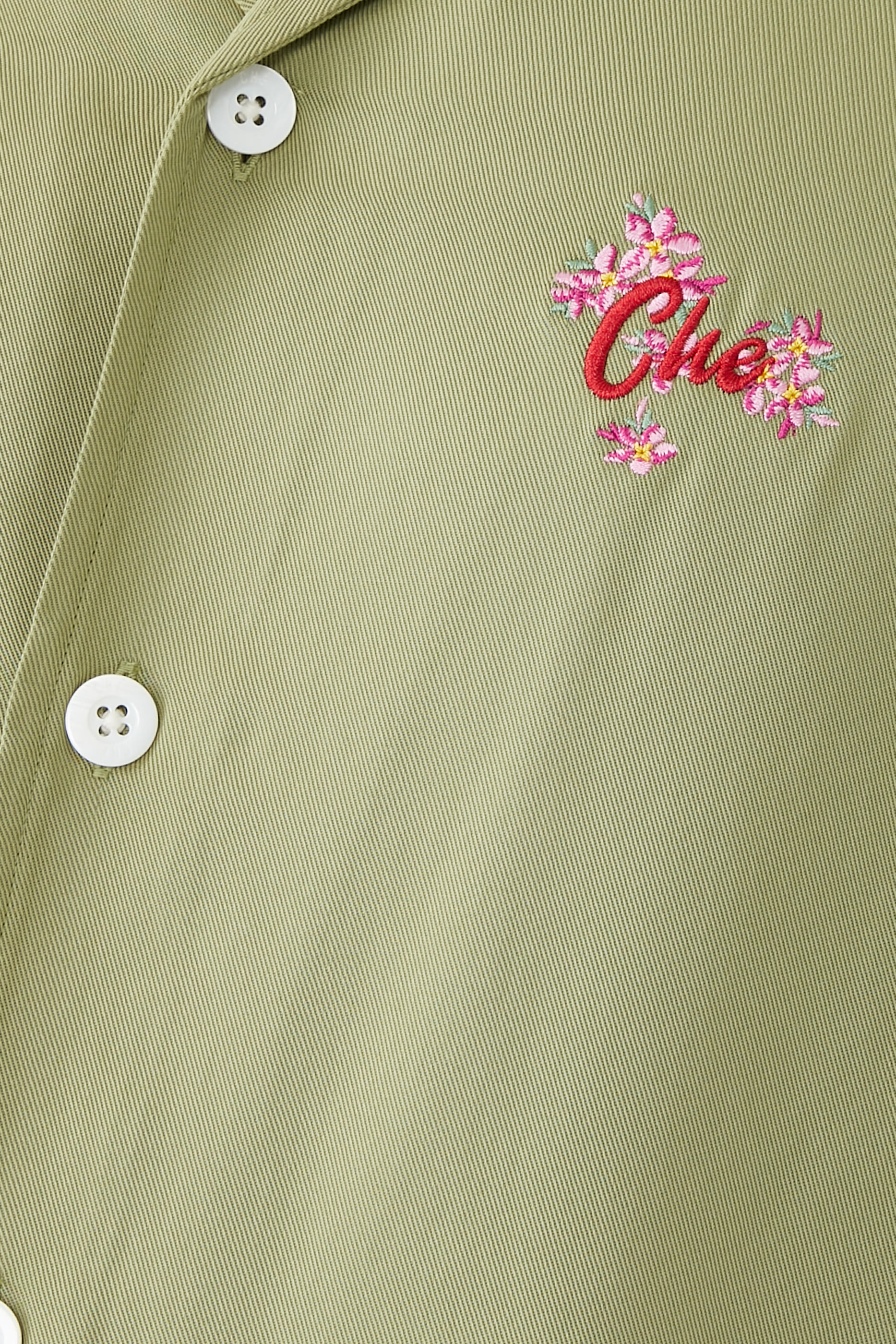 قميص براندو