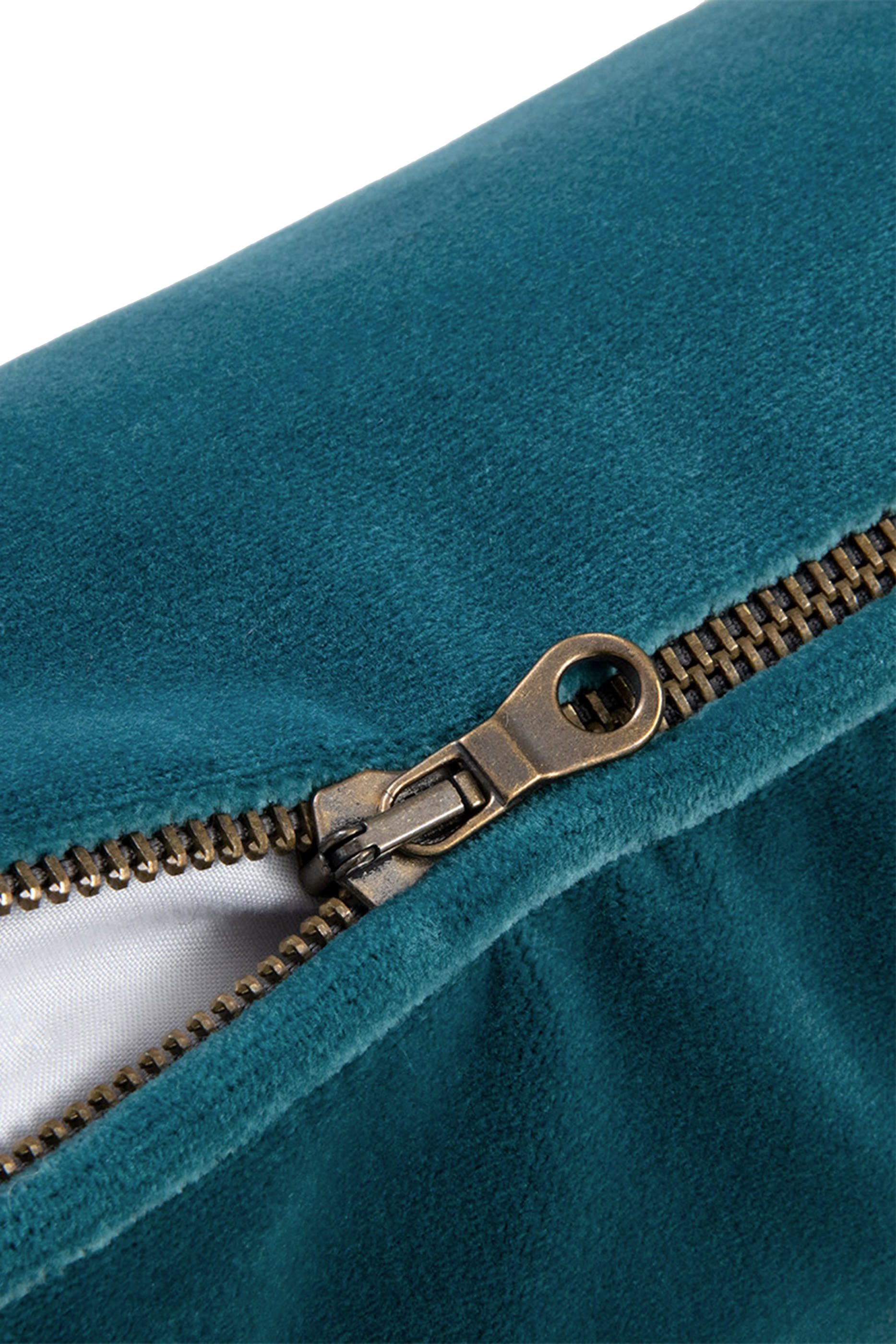 وسادة ديفان قطيفة