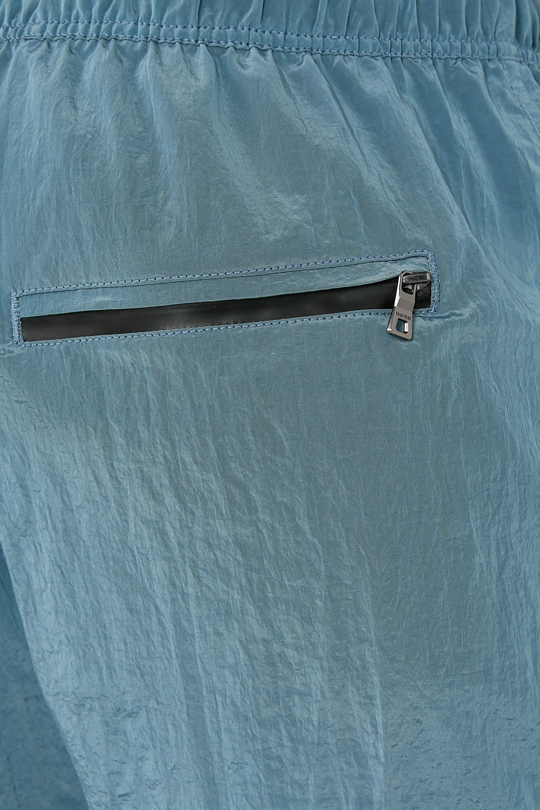 شورت سباحة كلاسيكي