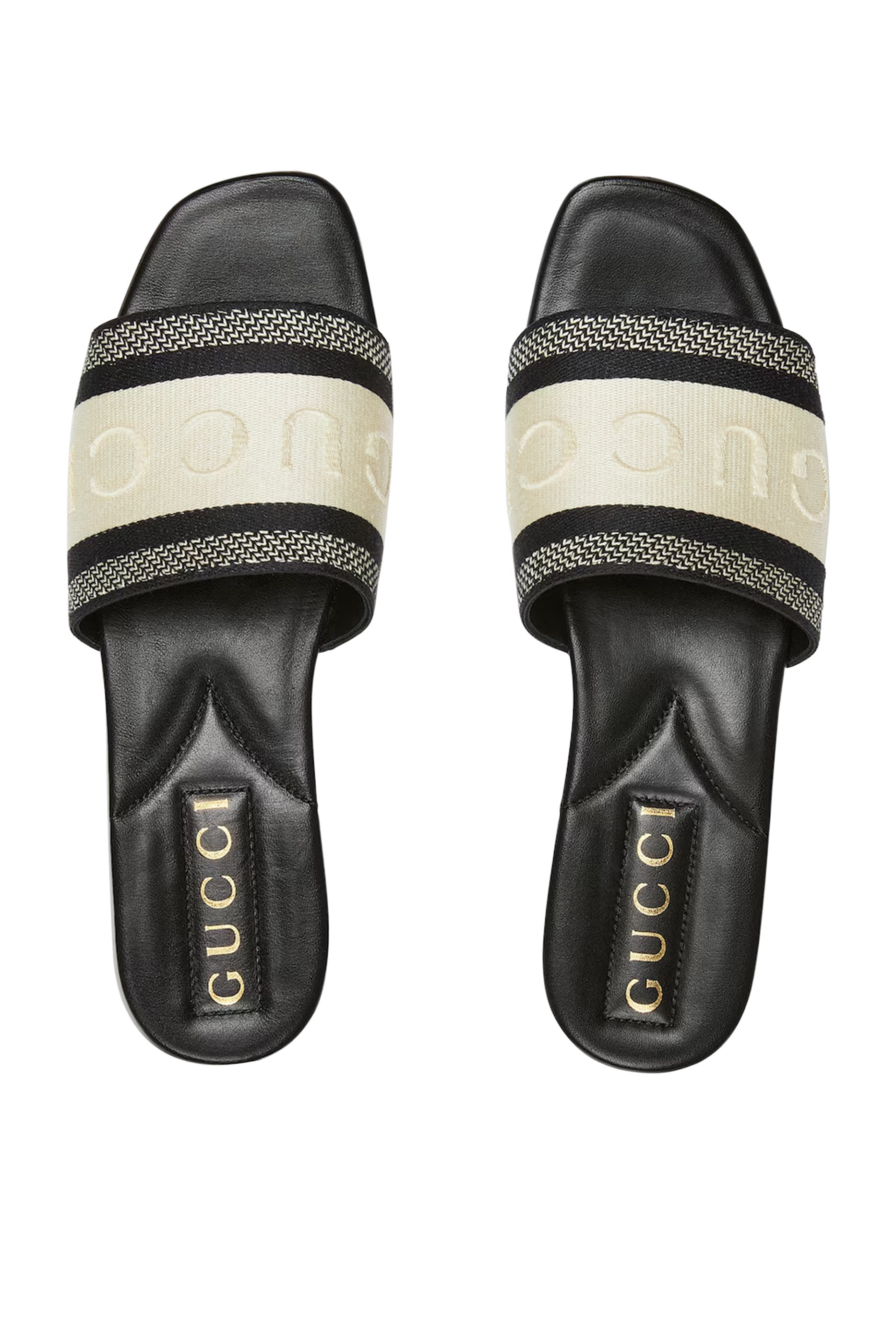 حذاء خفيف بشعار الماركة