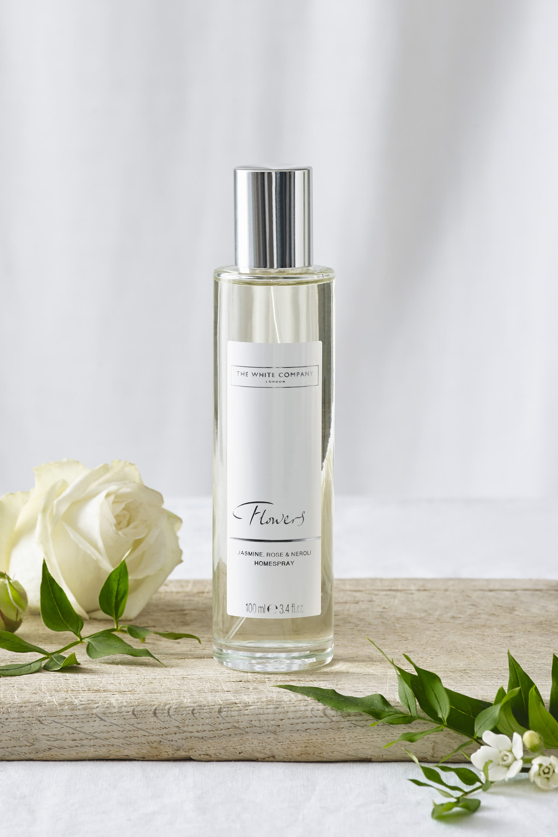 بخاخ فلاورز معطر للغرف