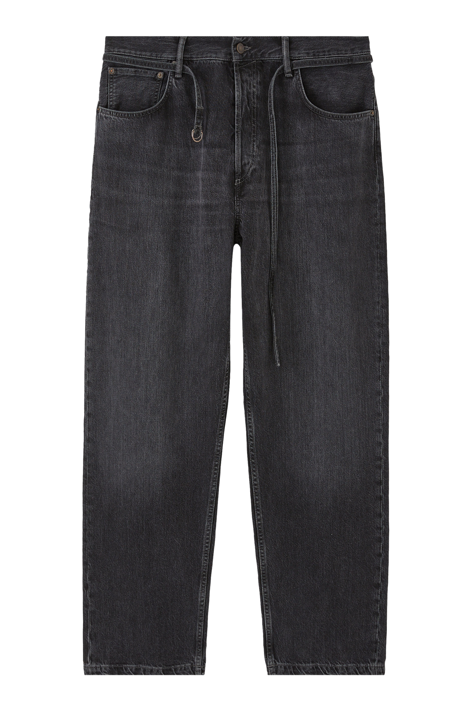 بنطال جينز بقصة فضفاضة