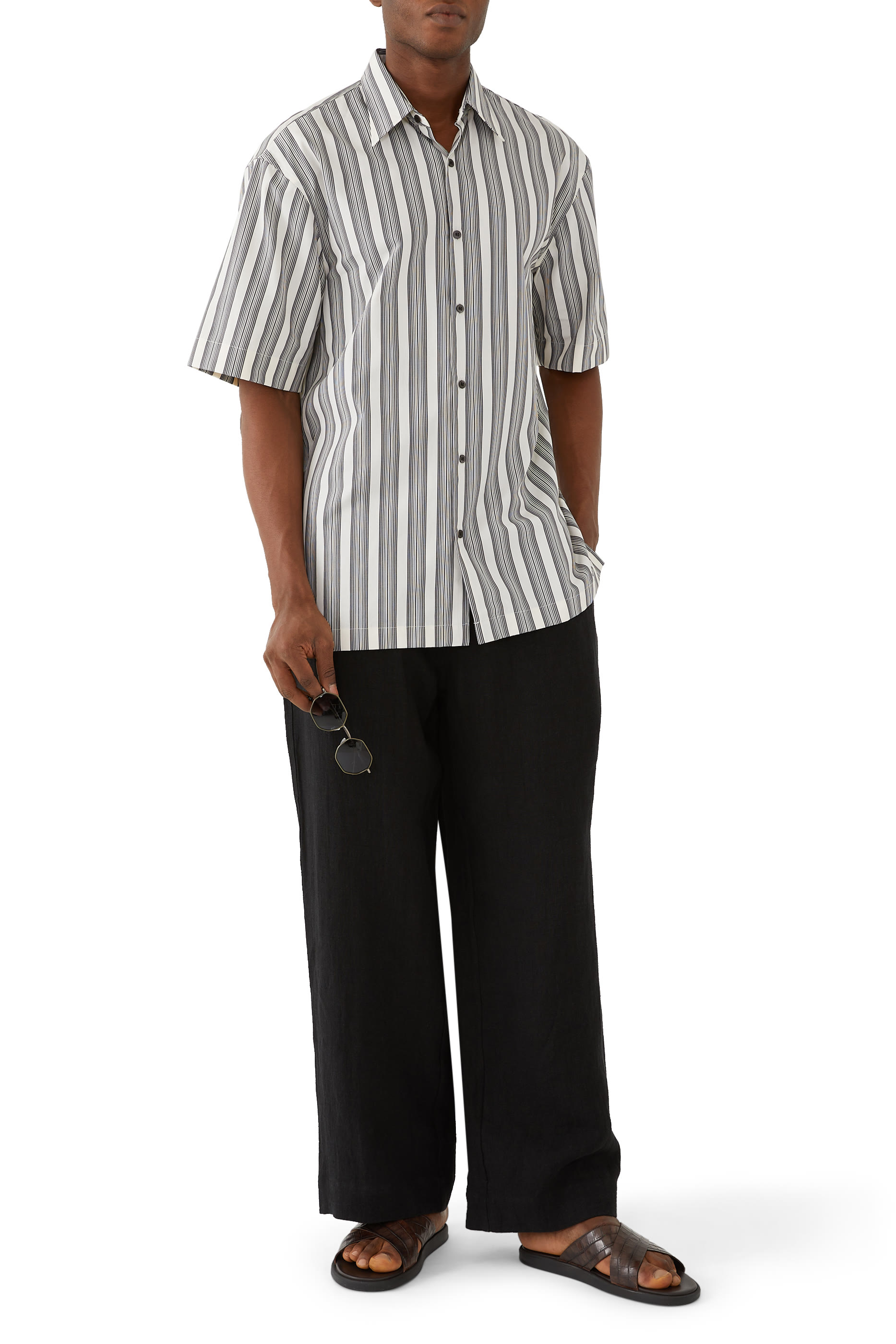 صندل ميكونوس جلذ بنعل مسطح