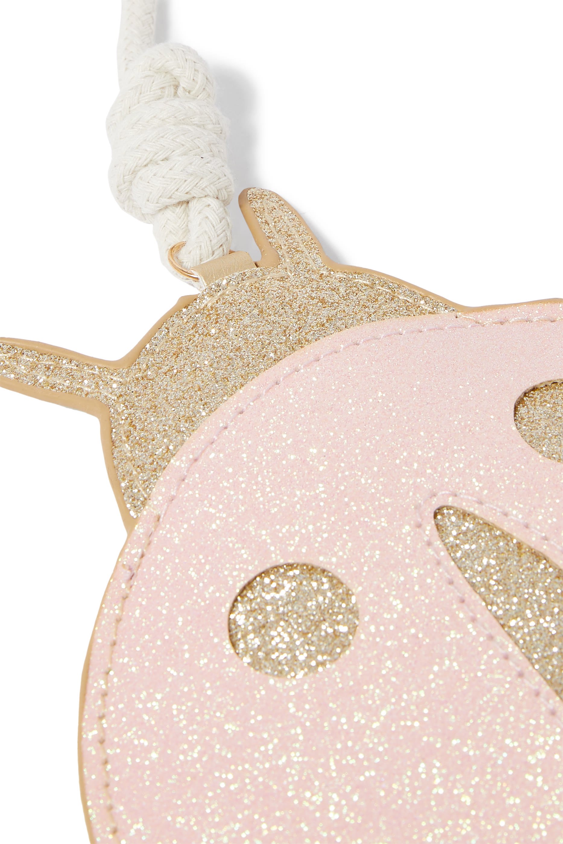 حقيبة بتصميم دعسوقة للأطفال