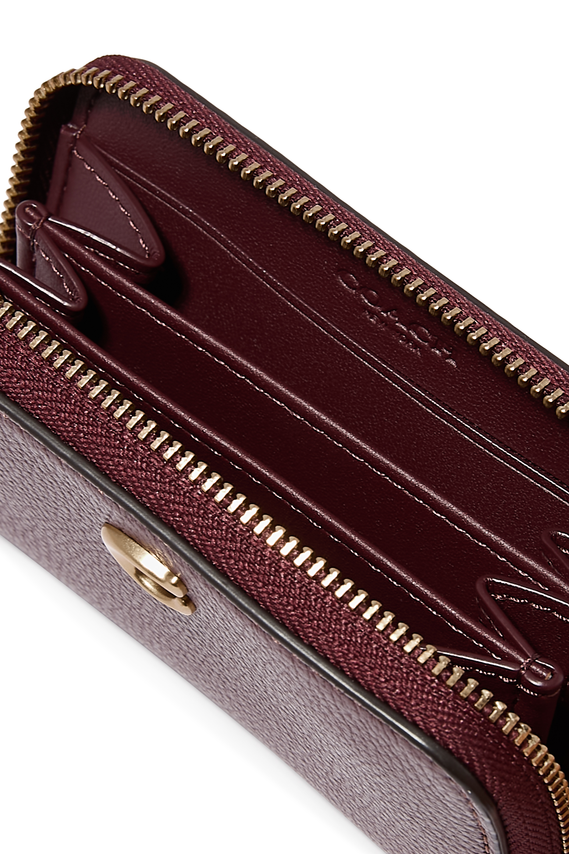 حافظة بطاقات جلد مصقول بارز الملمس