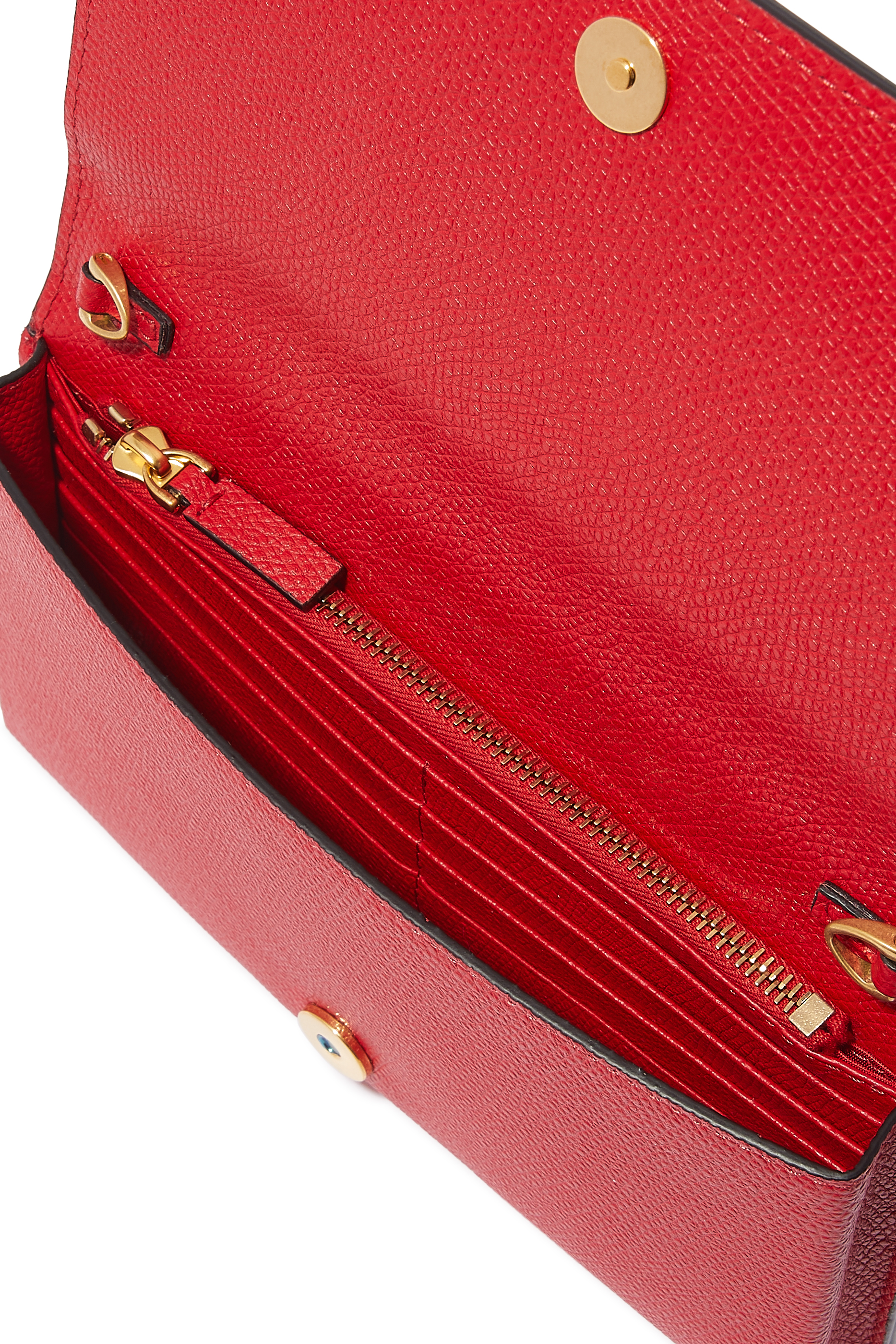 محفظة فالنتينو غارافاني جلد عجل بارز بسلسلة وشعار حرف V 