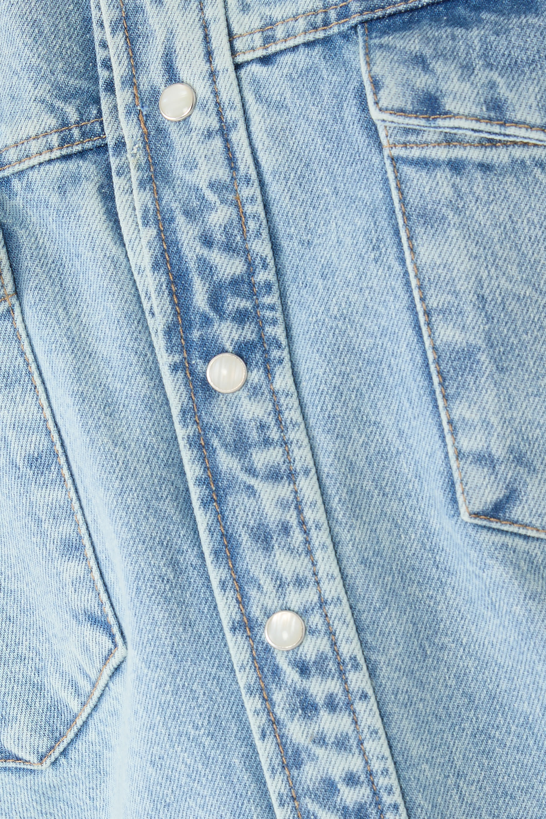 قميص بتصميم غربي دنيم