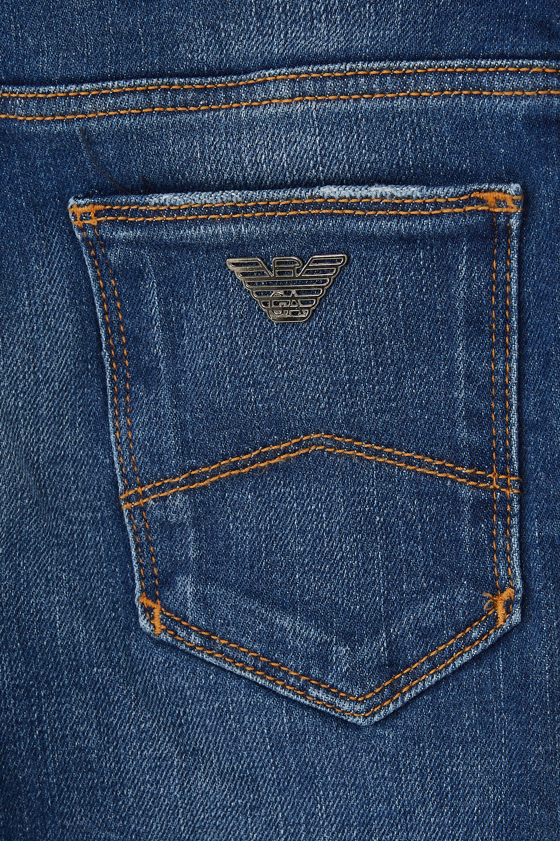 بنطال جينز بقصة ضيقة للأطفال