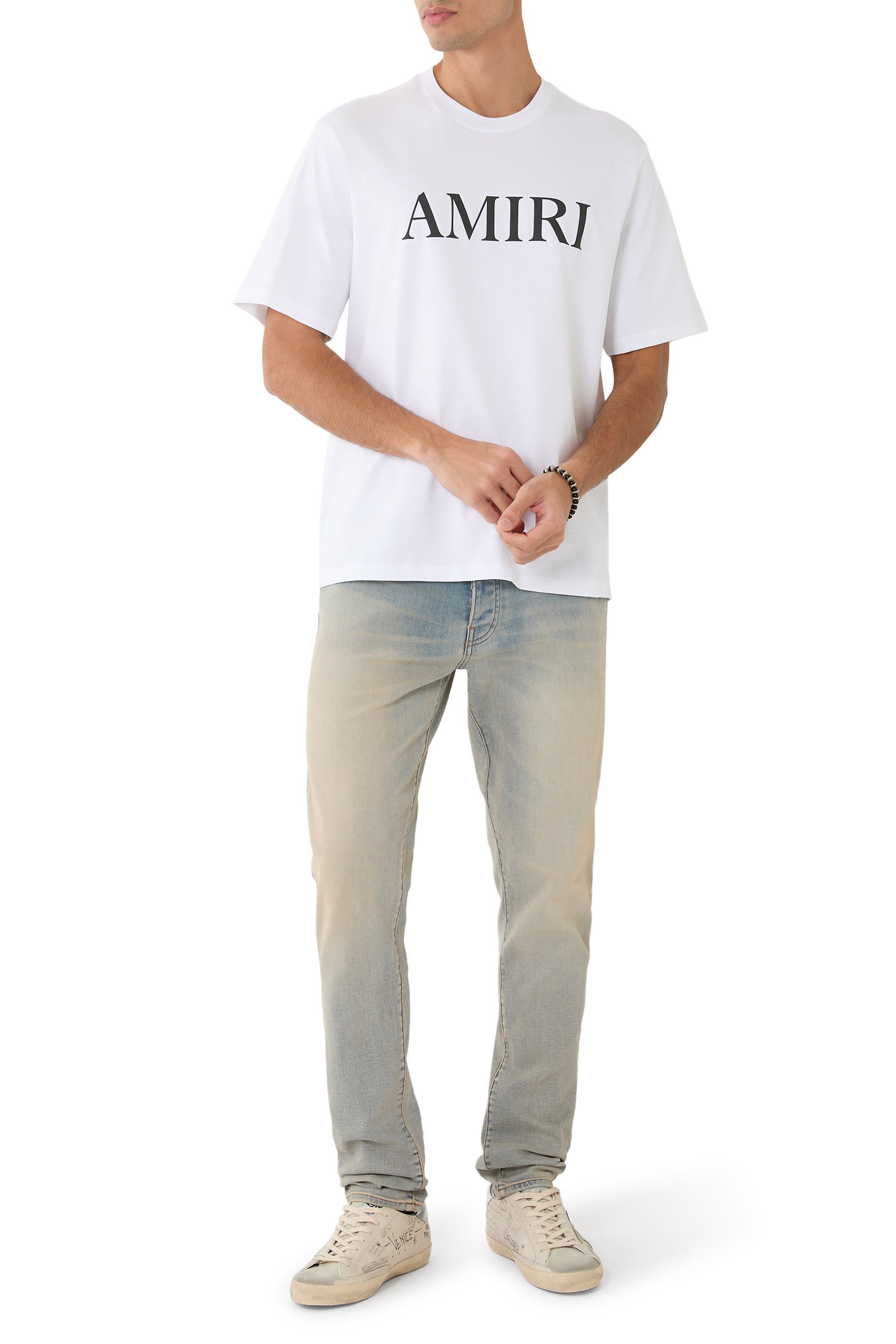 تيشيرت بطبعة شعار الماركة