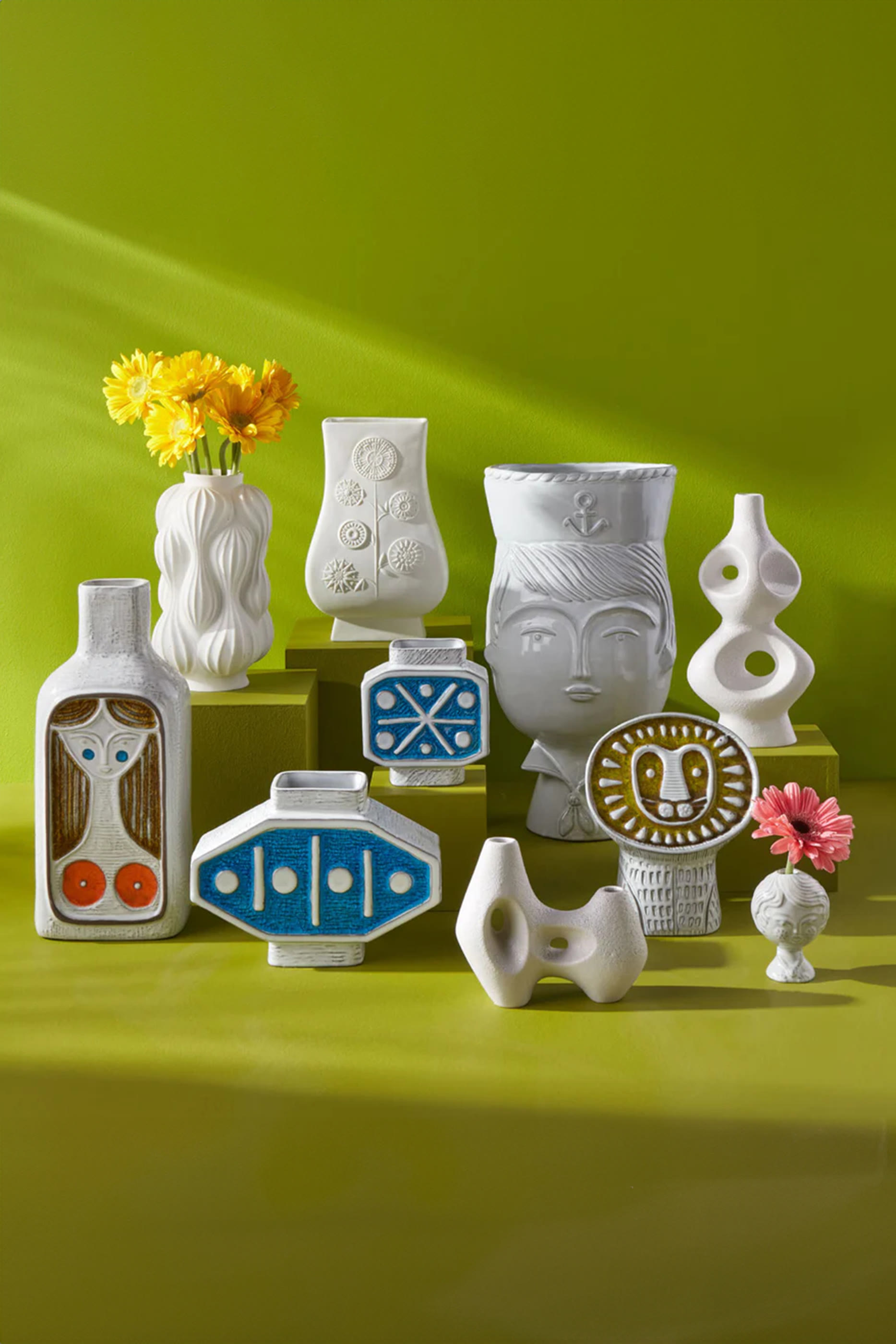 مزهرية ألكساندرا بنقشة زهور